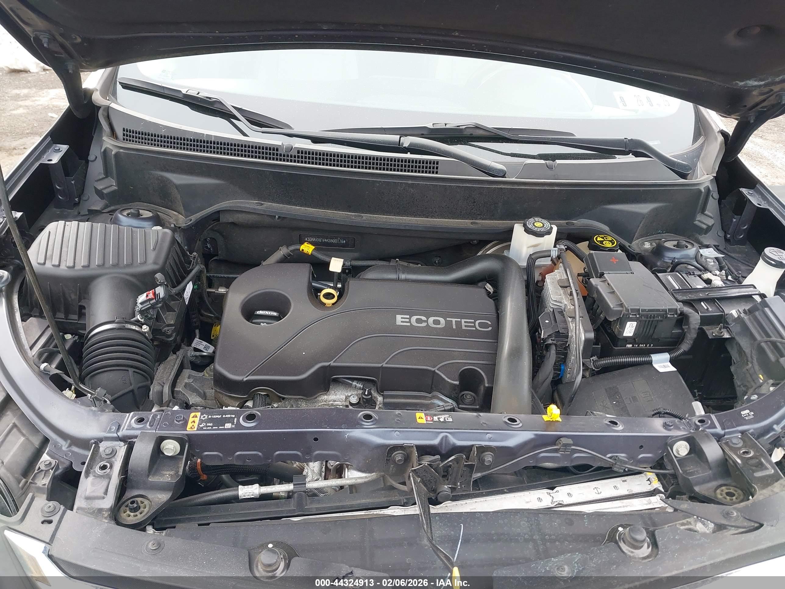 CHEVROLET EQUINOX image 10