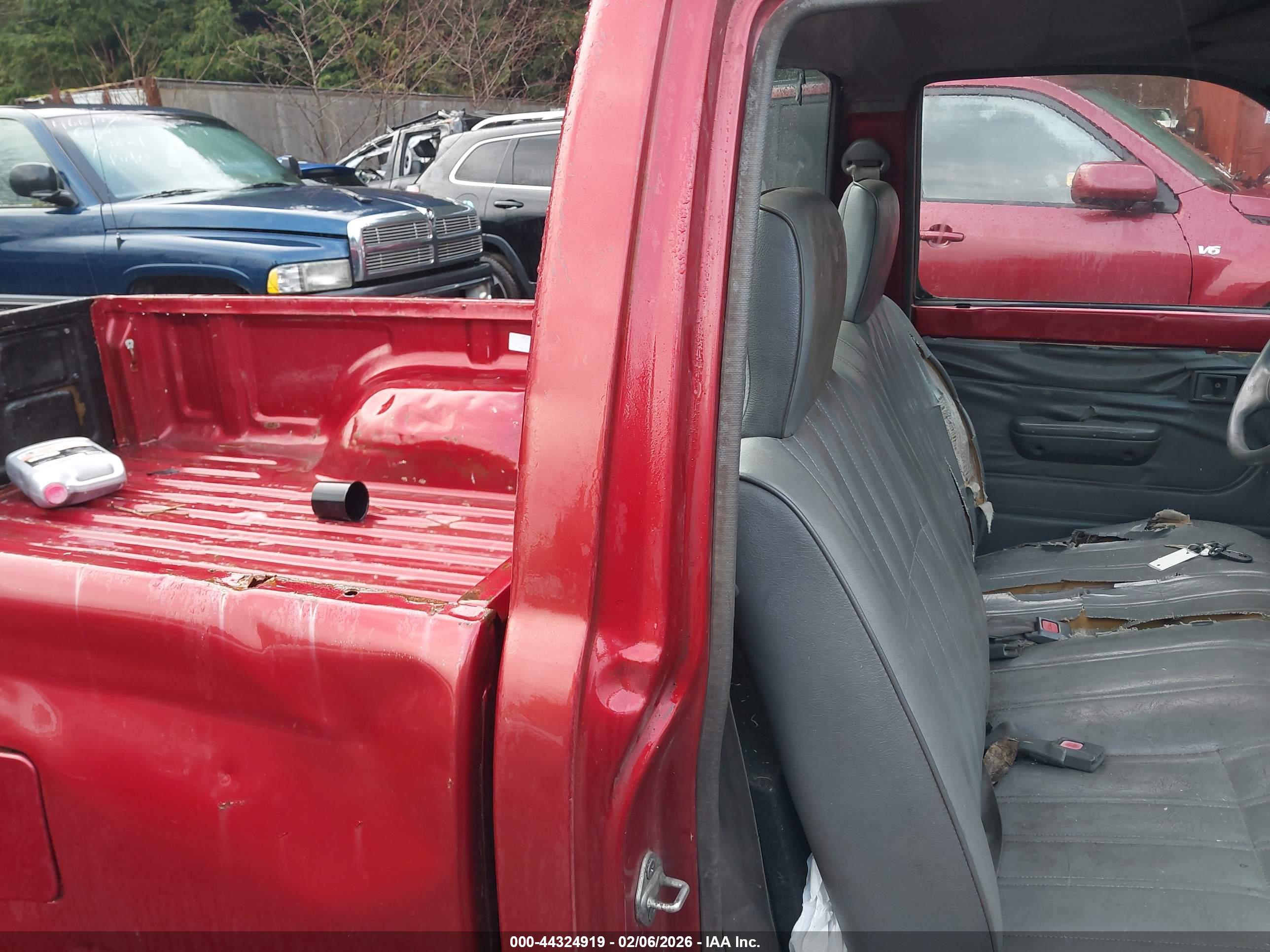 TOYOTA PICKUP image 8