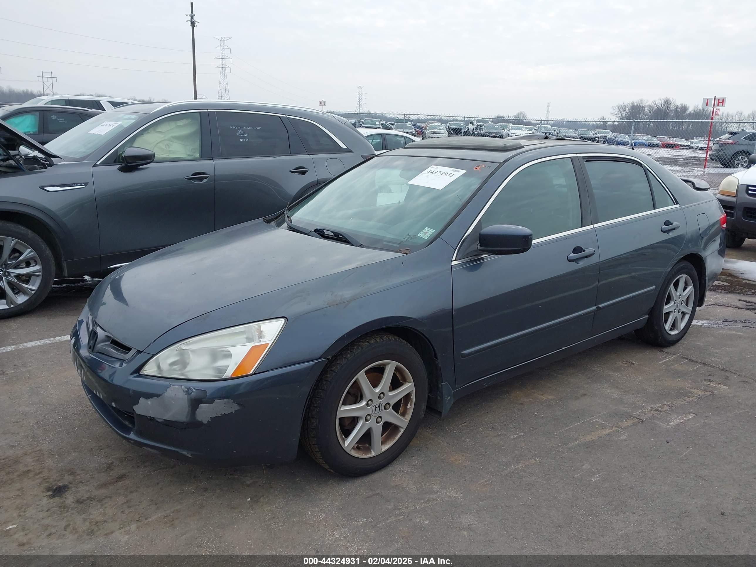 HONDA ACCORD image 2