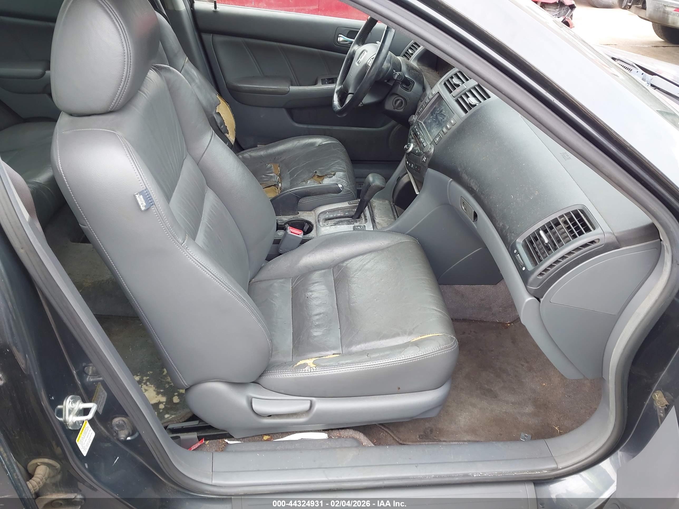 HONDA ACCORD image 5