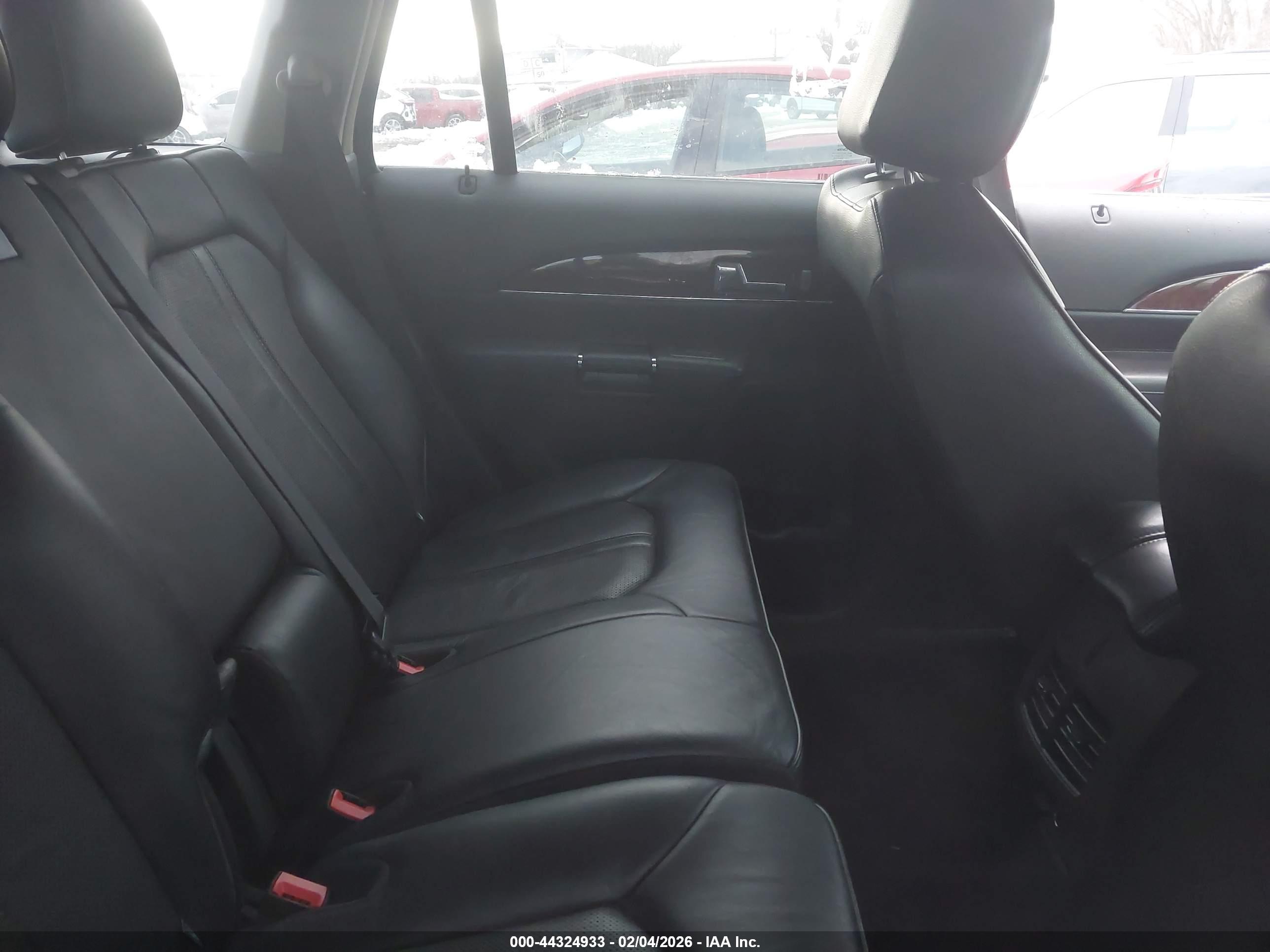LINCOLN MKX image 8