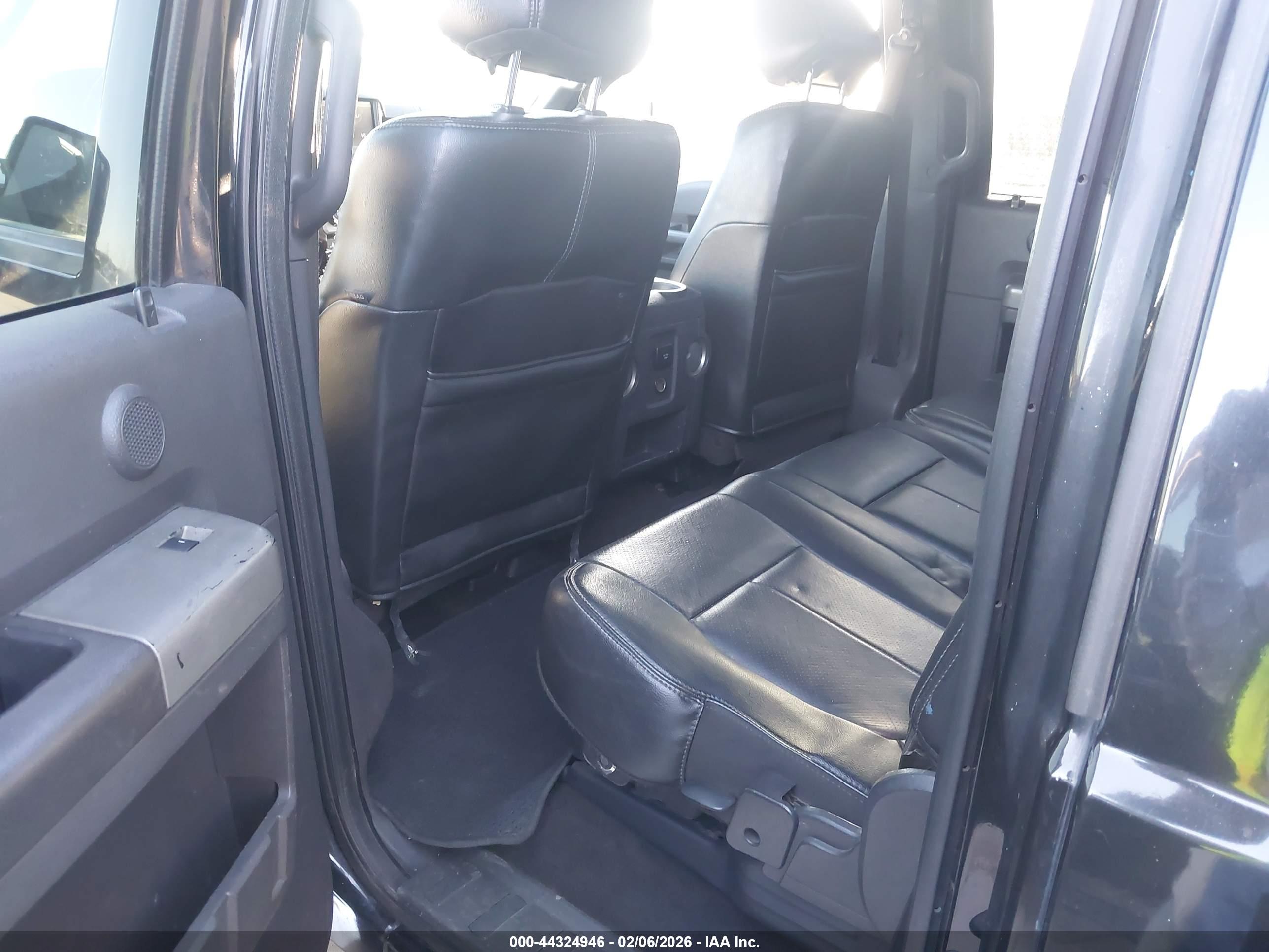 FORD F-350 image 8