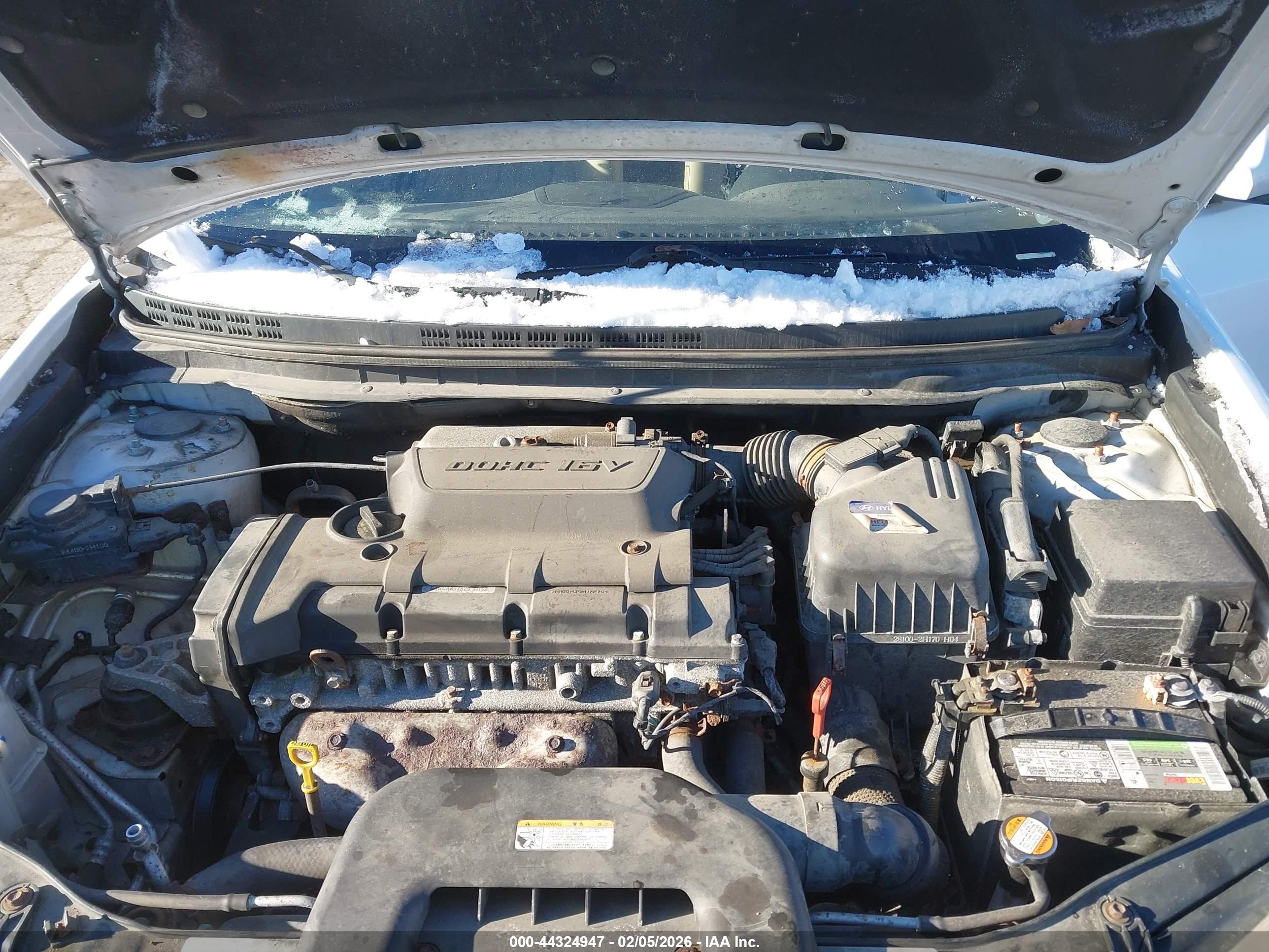 HYUNDAI ELANTRA image 10