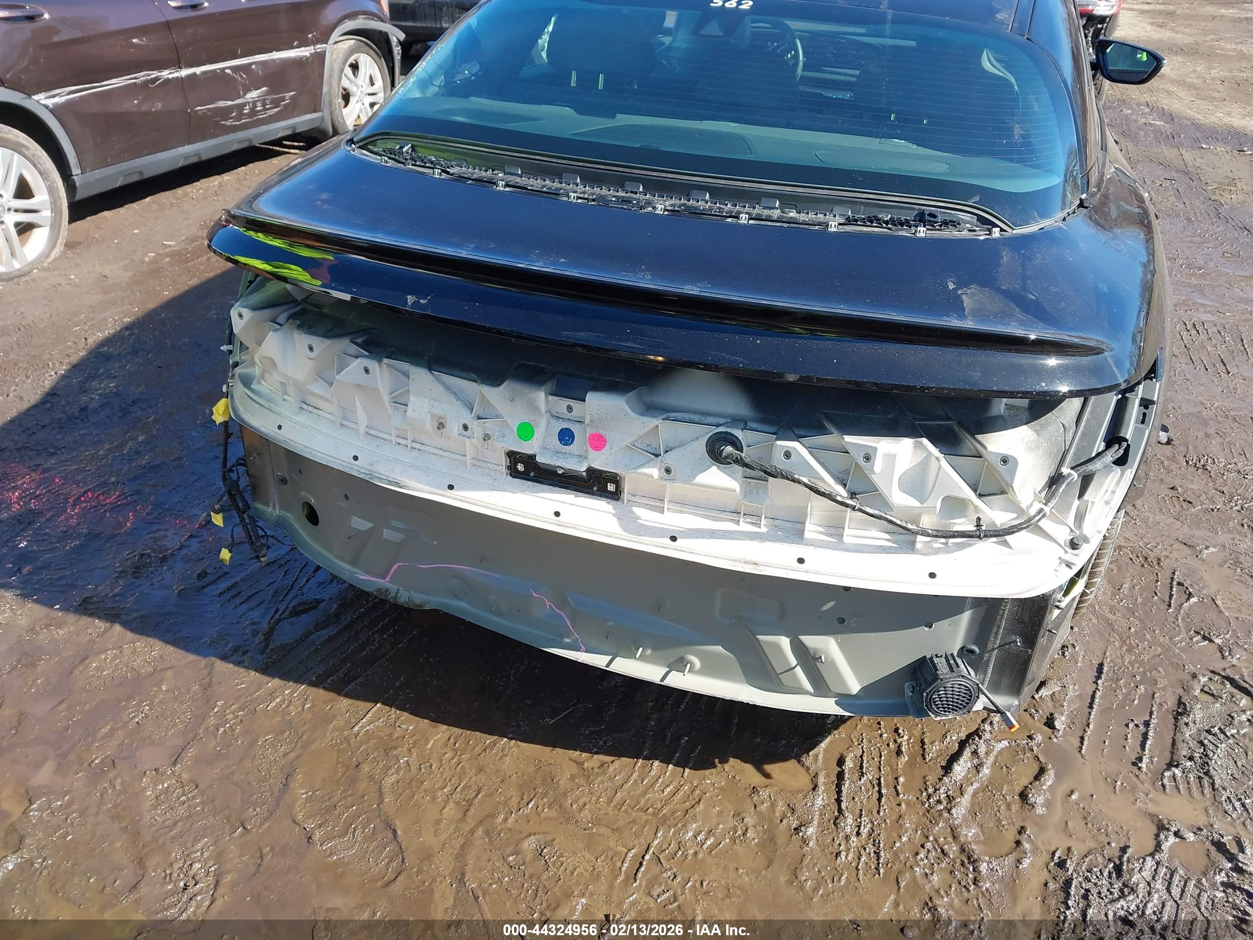 LUCID AIR image 6