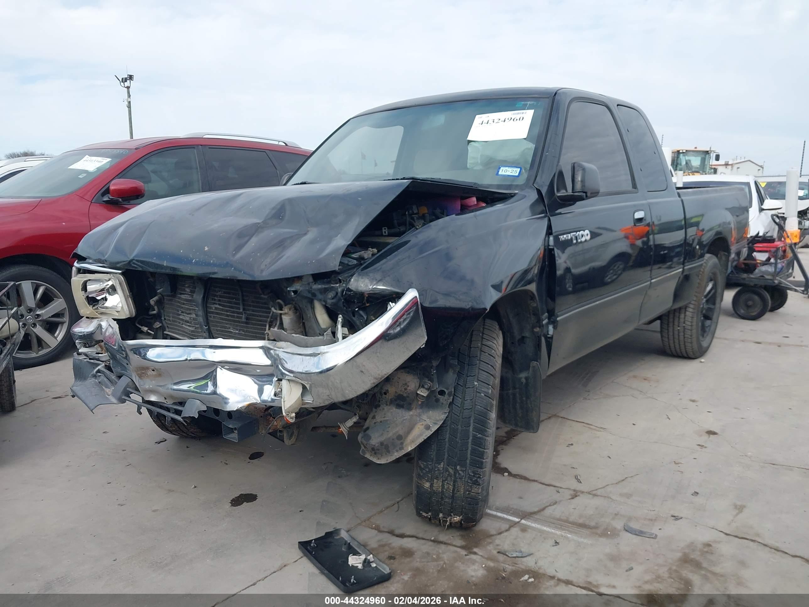 TOYOTA T100 image 2