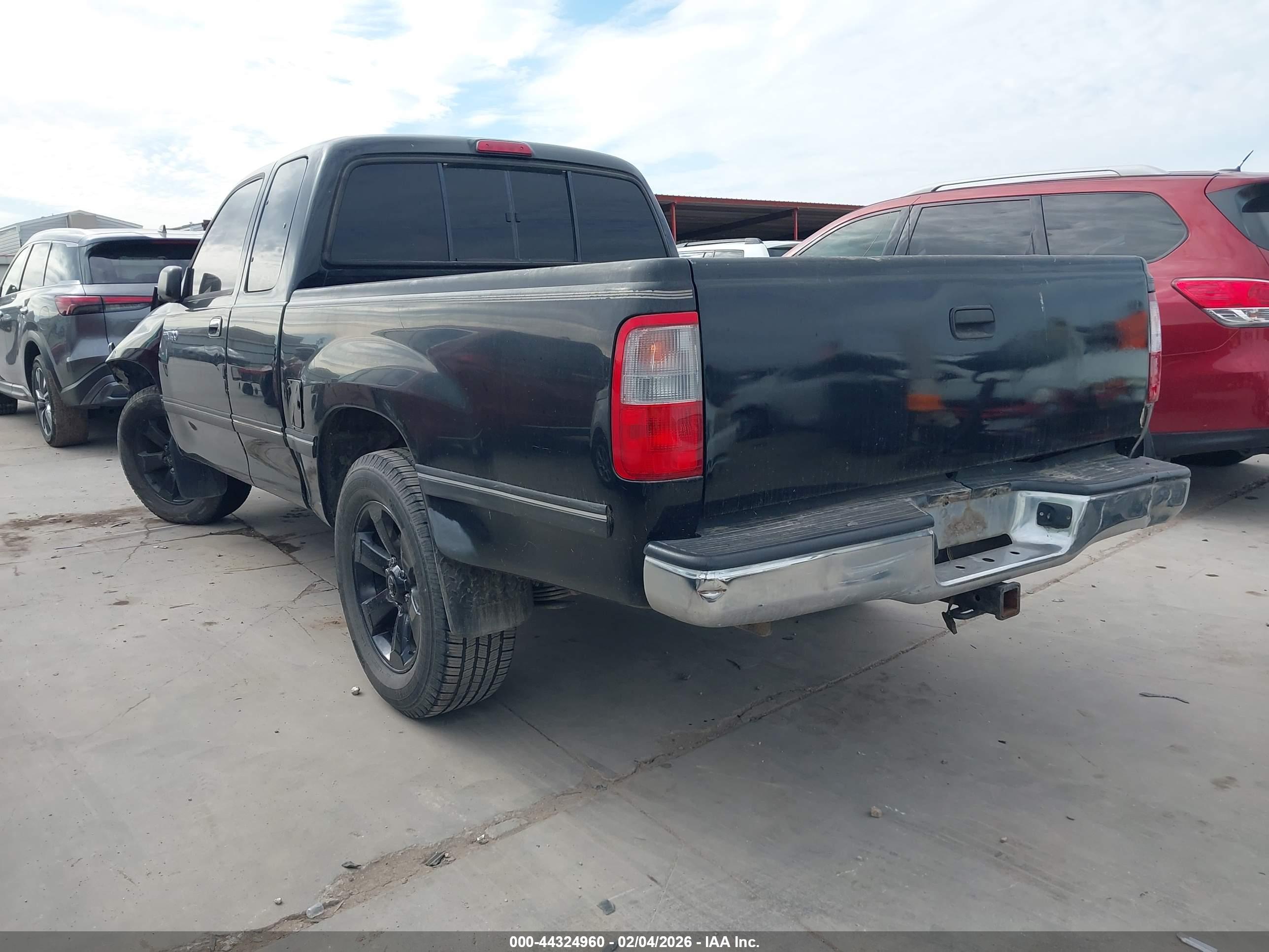 TOYOTA T100 image 3