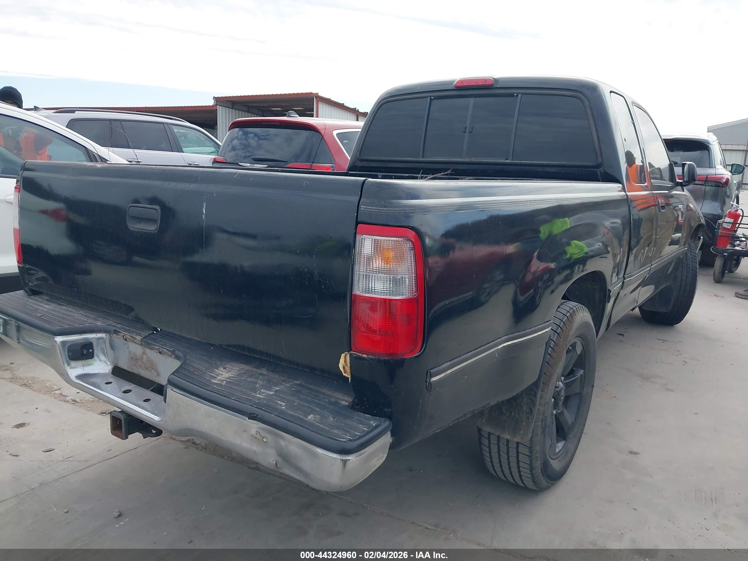 TOYOTA T100 image 4