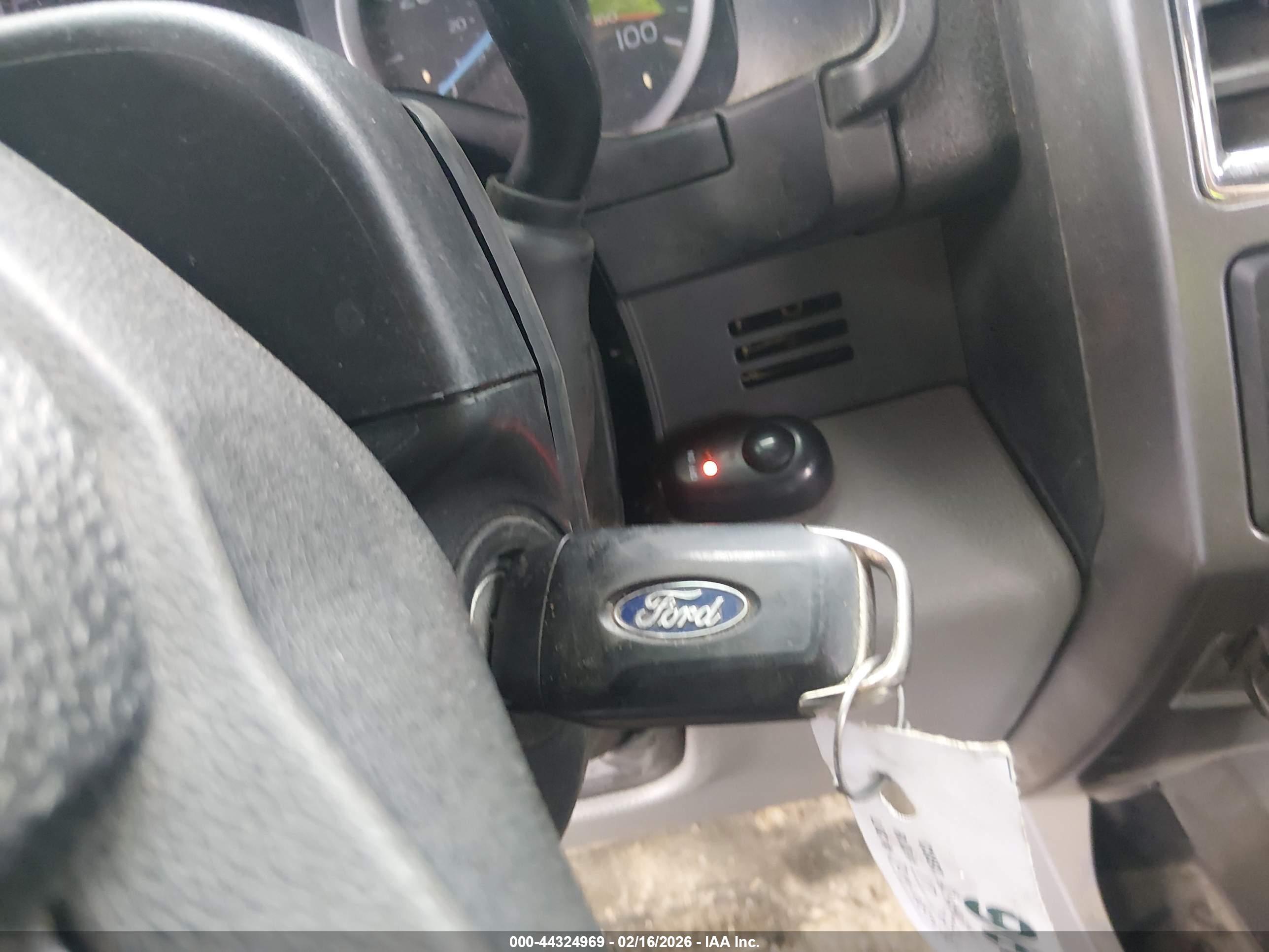 FORD F-250 image 11