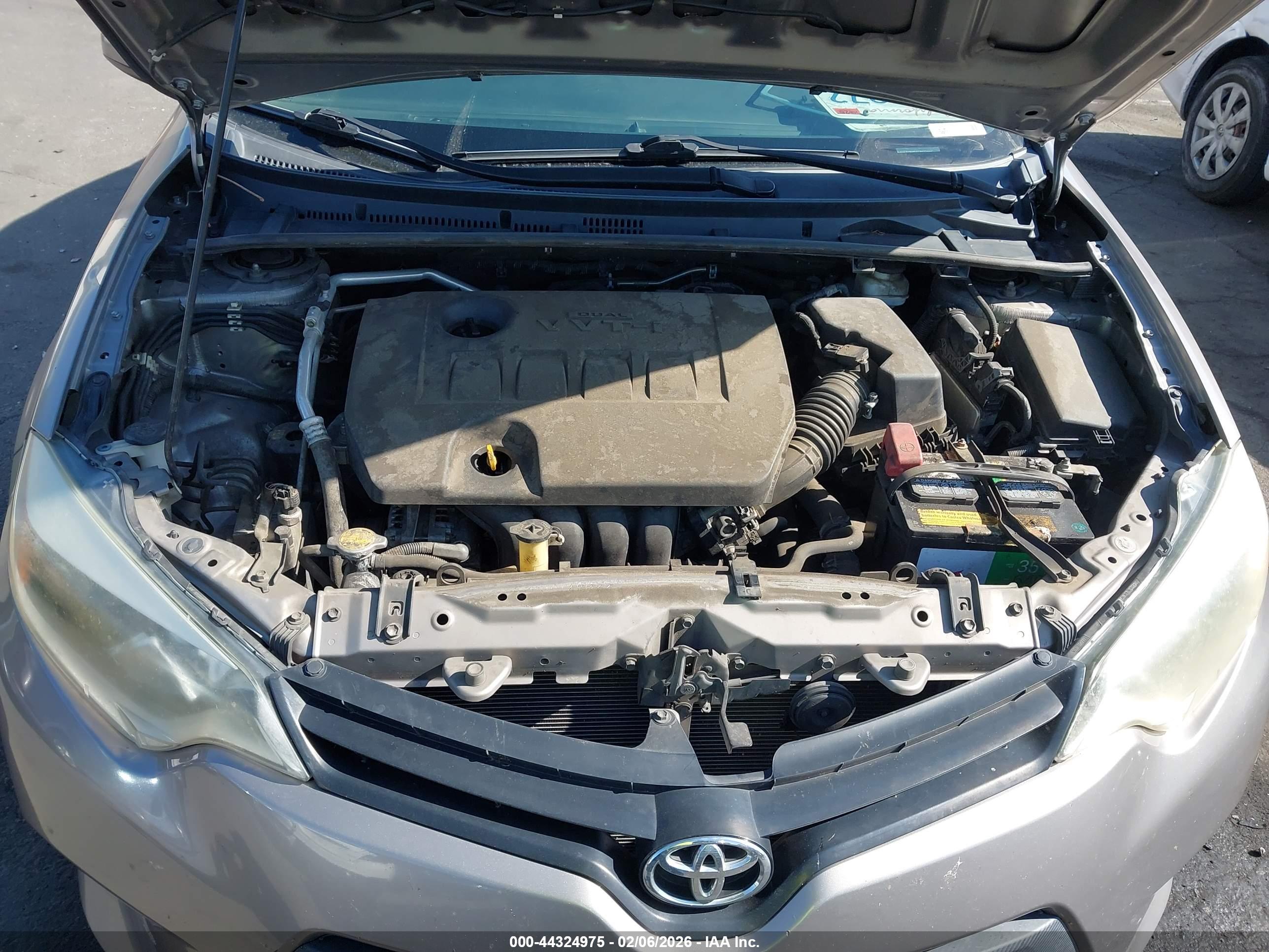 TOYOTA COROLLA image 10