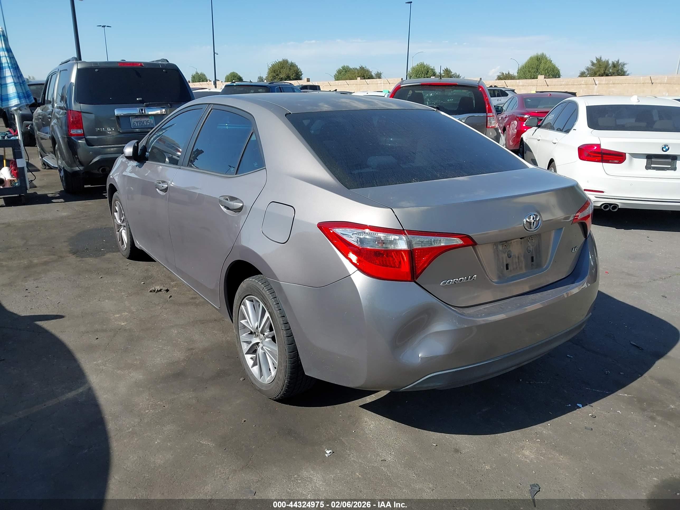 TOYOTA COROLLA image 3