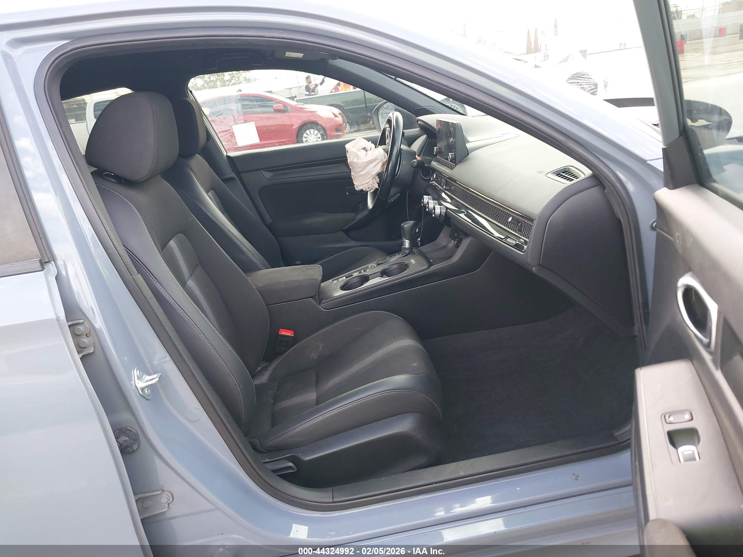 HONDA CIVIC image 5