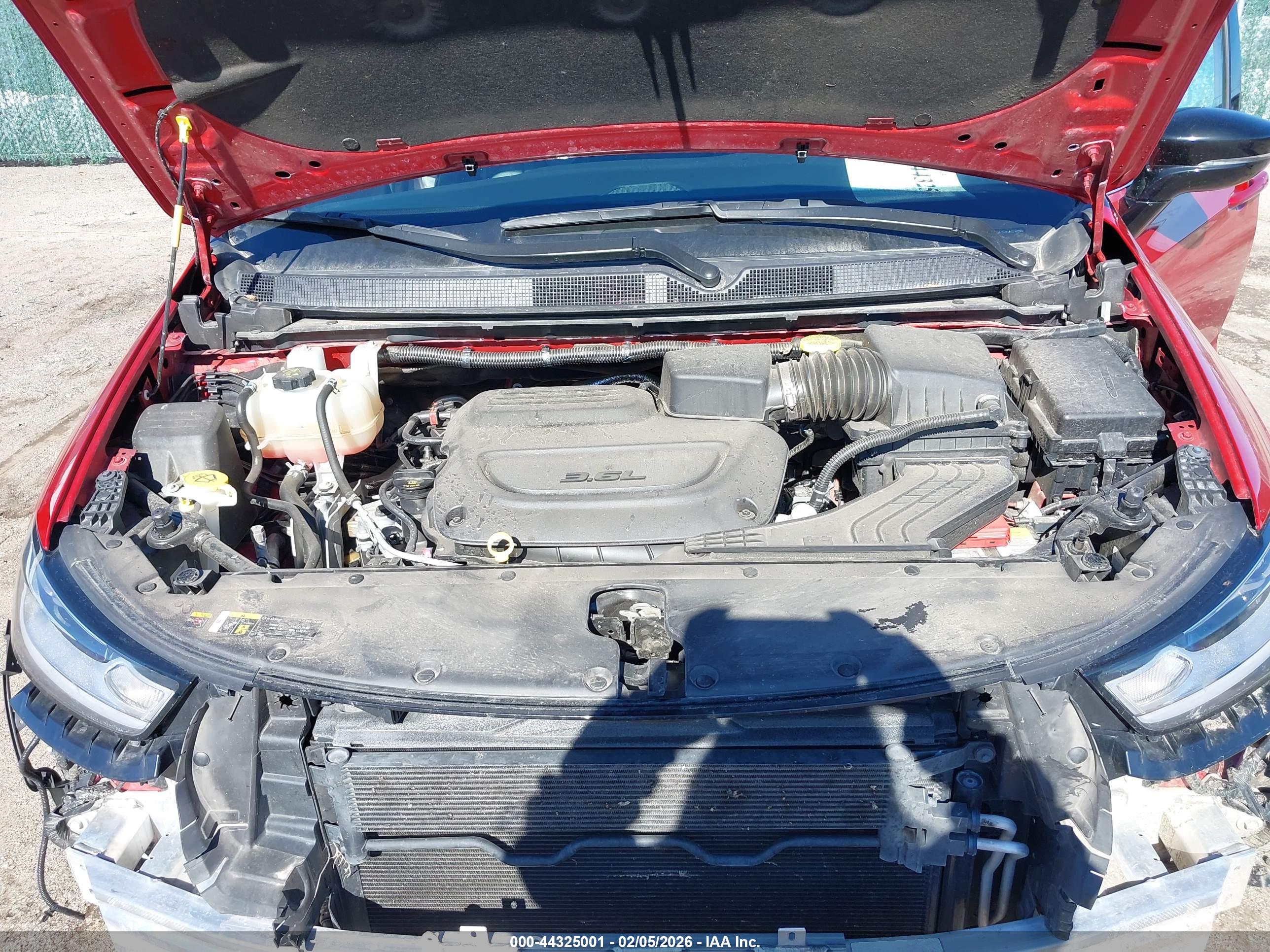 CHRYSLER PACIFICA image 10
