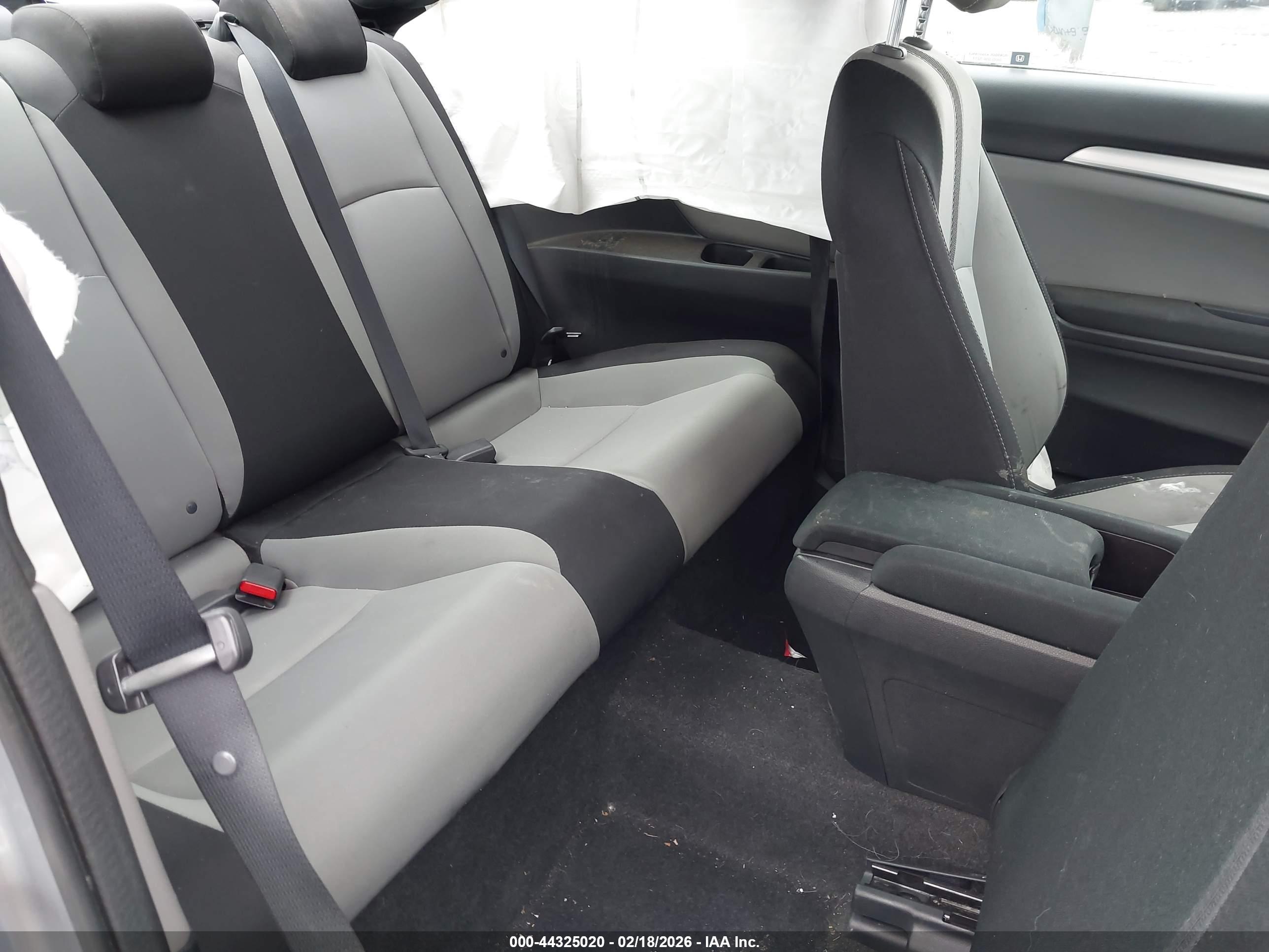 HONDA CIVIC image 8