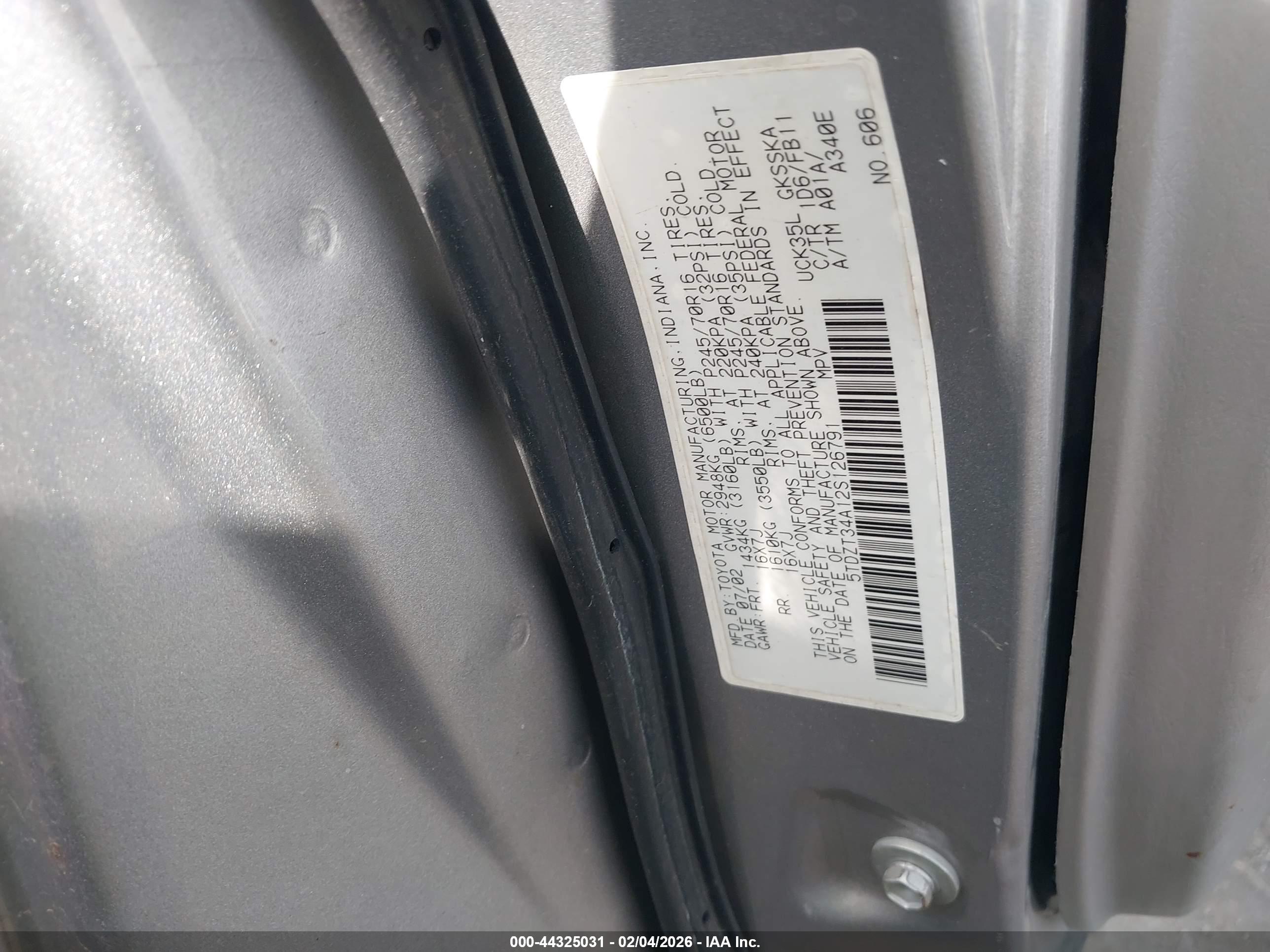 TOYOTA SEQUOIA image 9