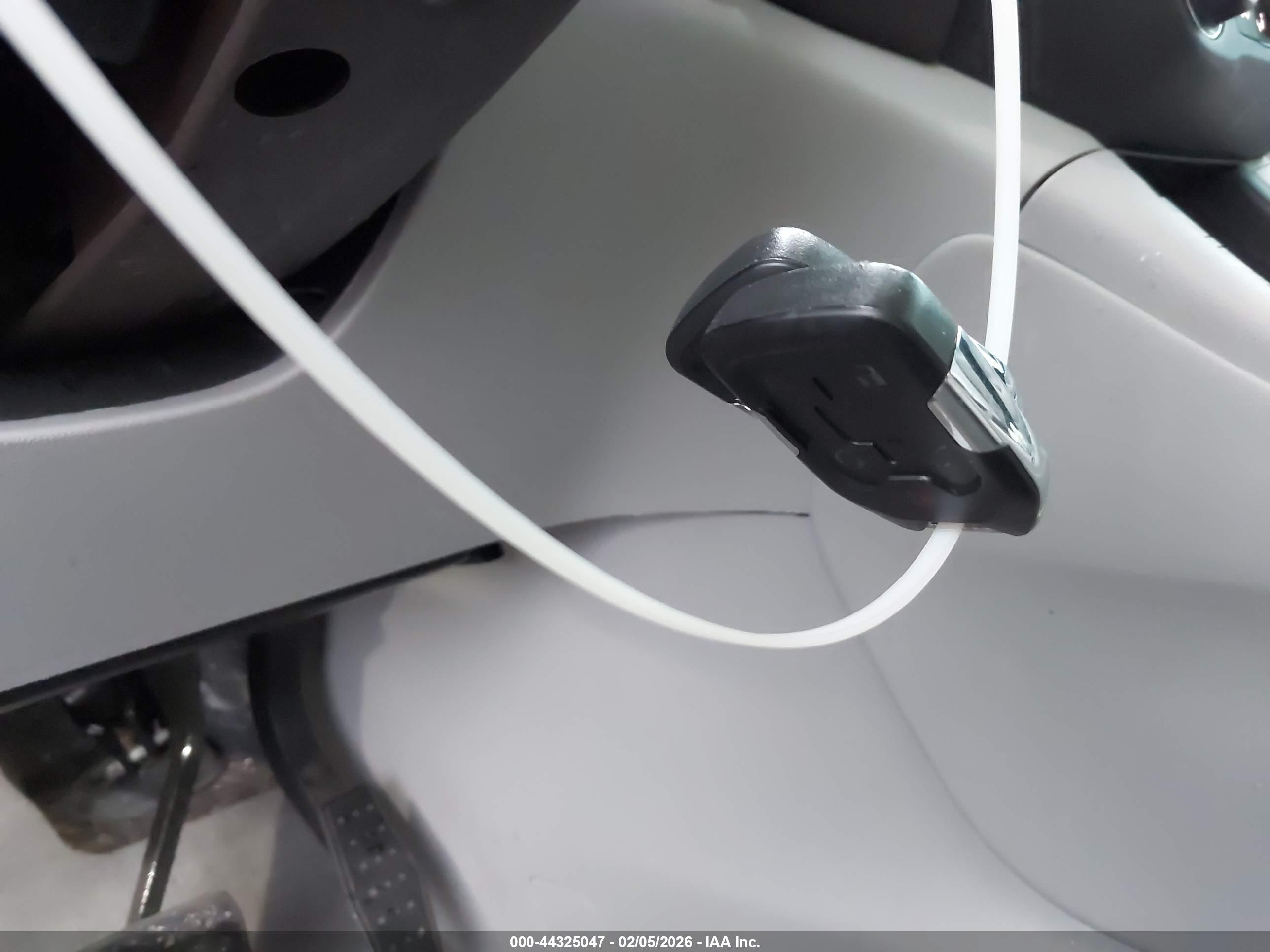 GMC ACADIA image 11