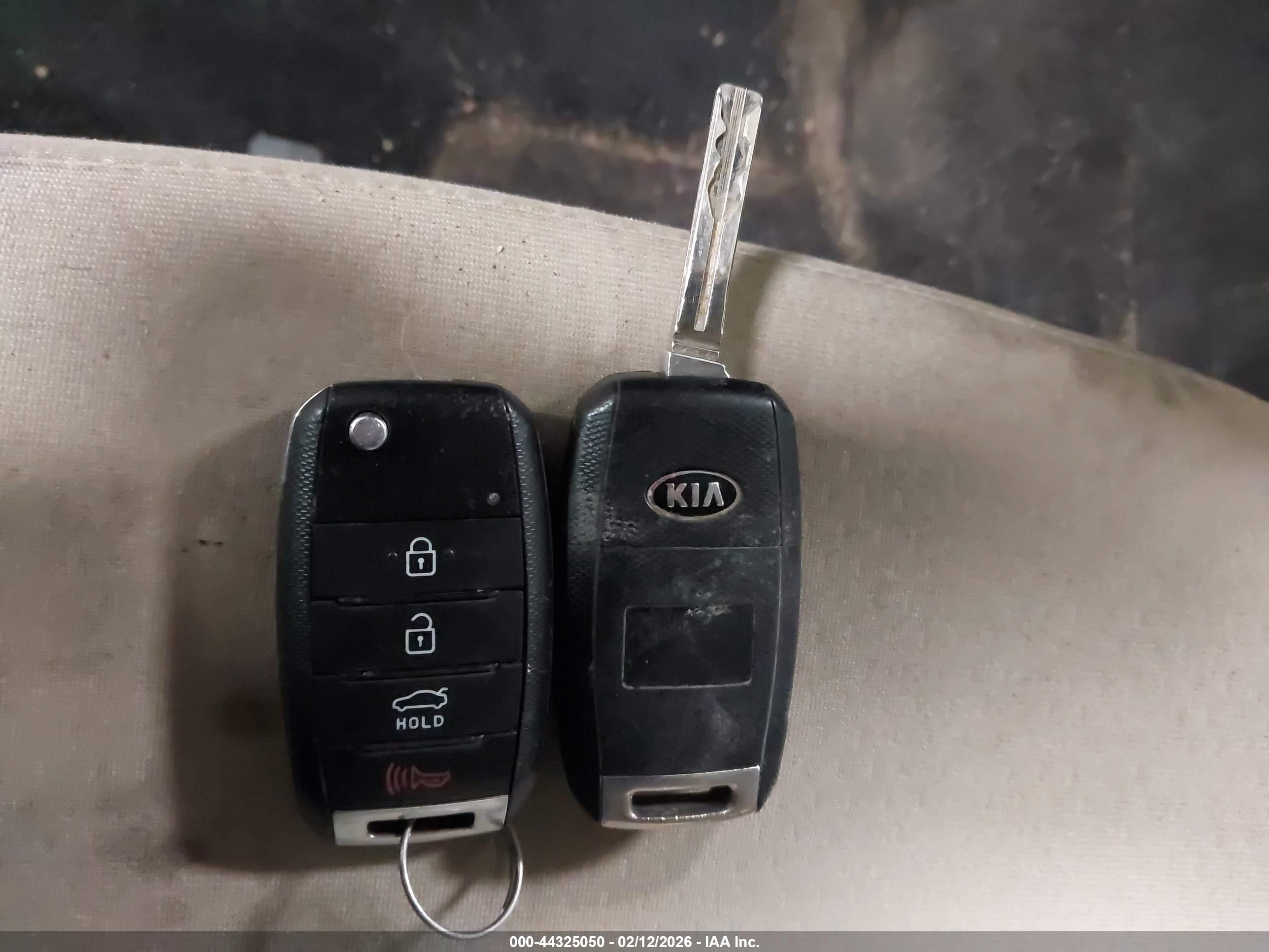 KIA OPTIMA image 11