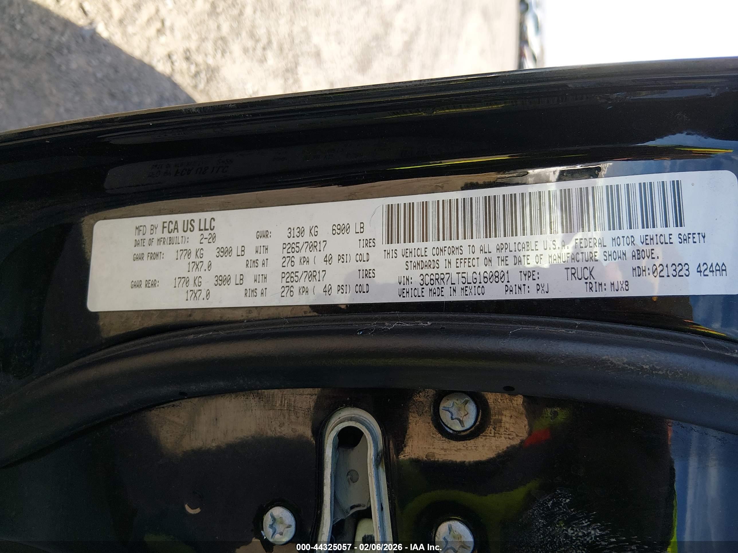 RAM 1500 image 9