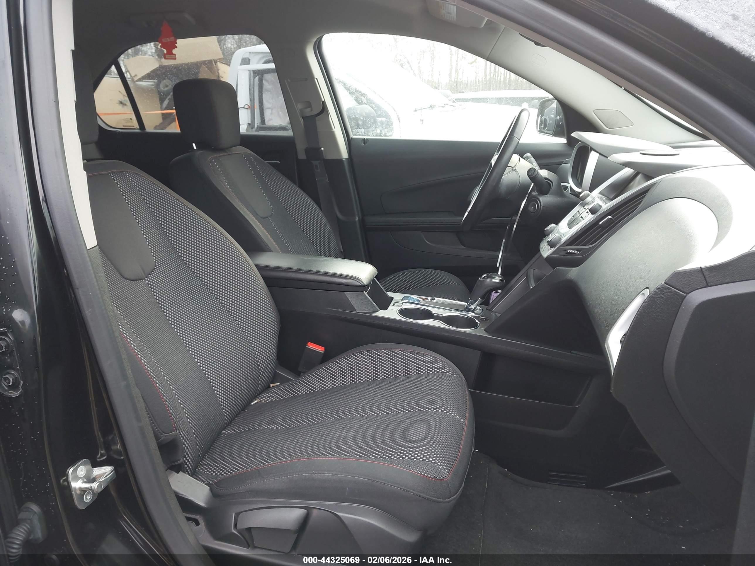 CHEVROLET EQUINOX image 5