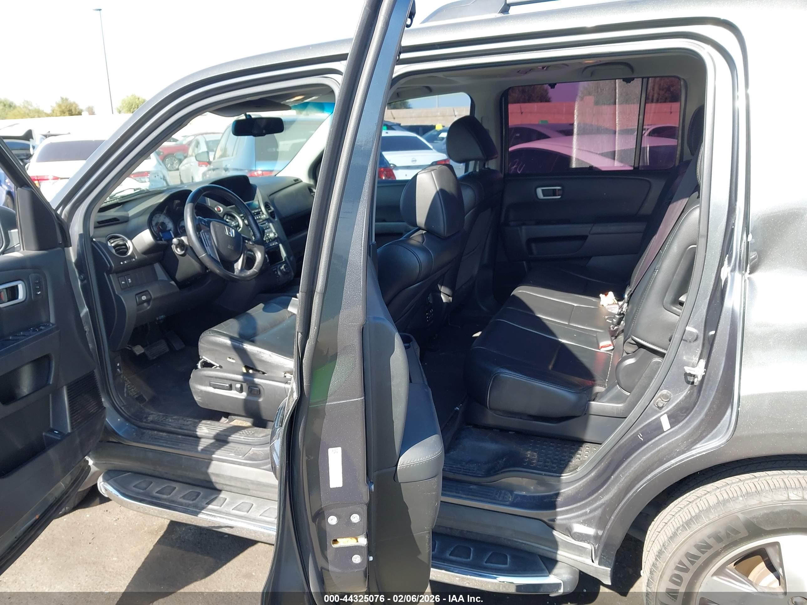 HONDA PILOT image 8