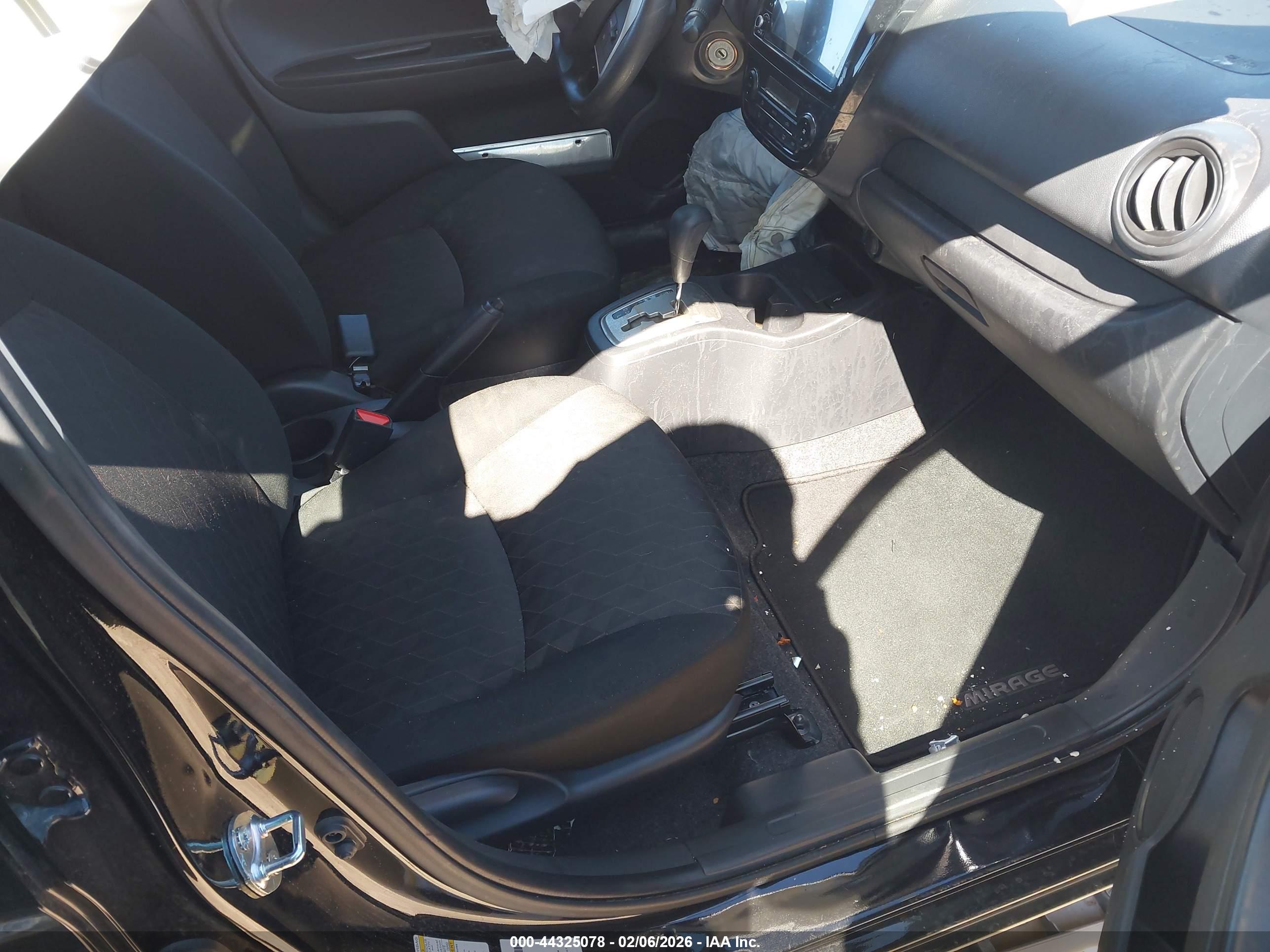 MITSUBISHI MIRAGE image 5
