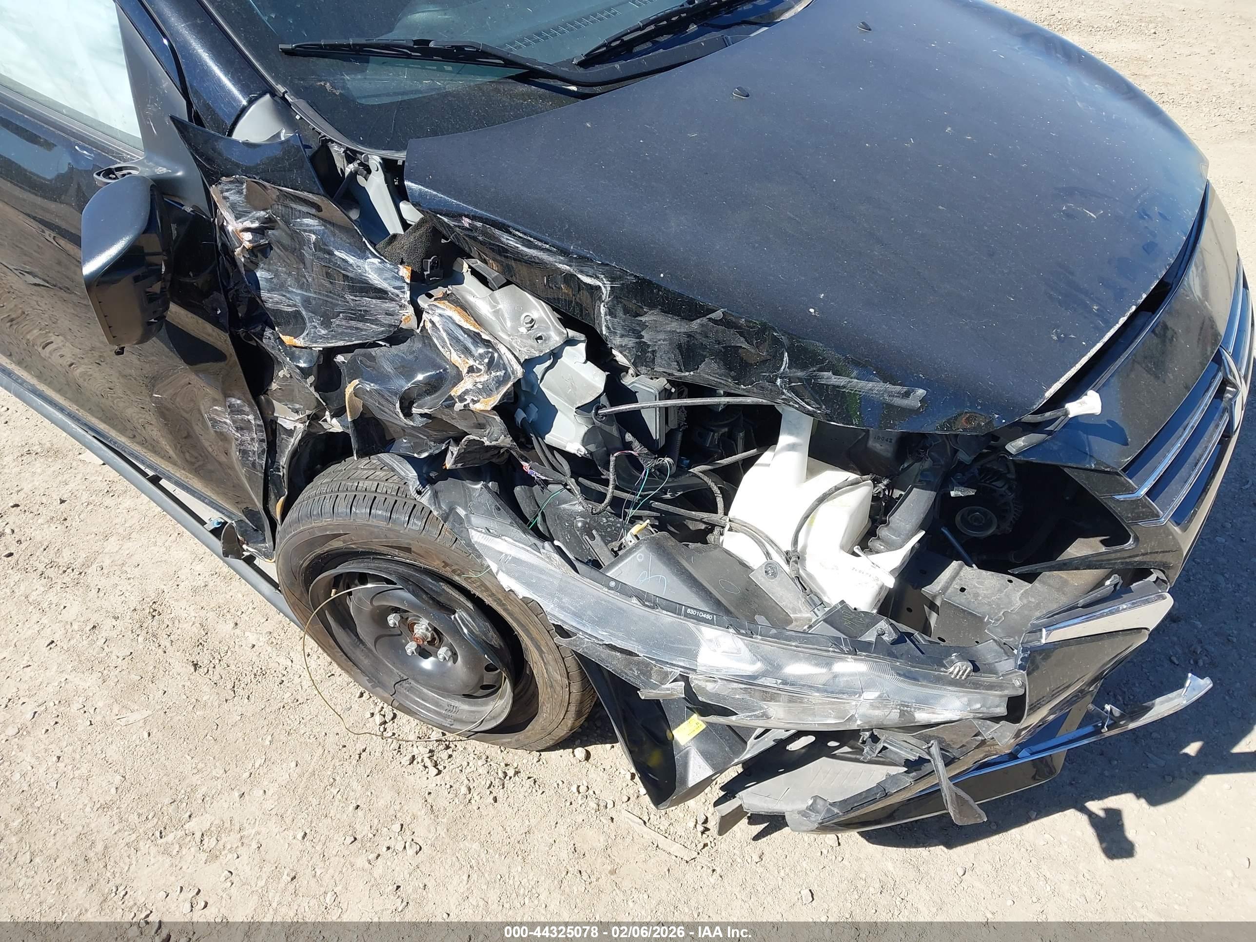 MITSUBISHI MIRAGE image 6