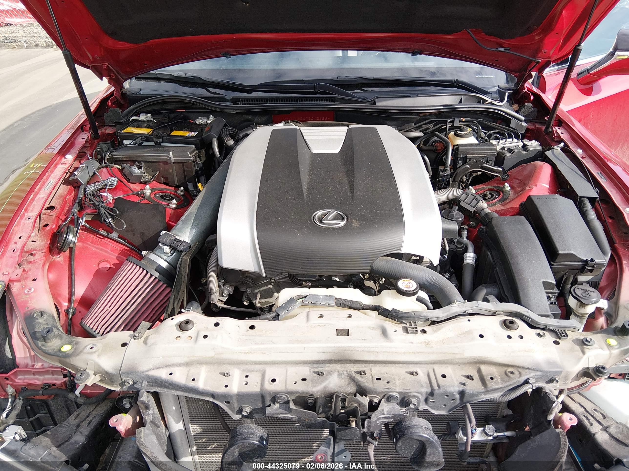 LEXUS IS image 10
