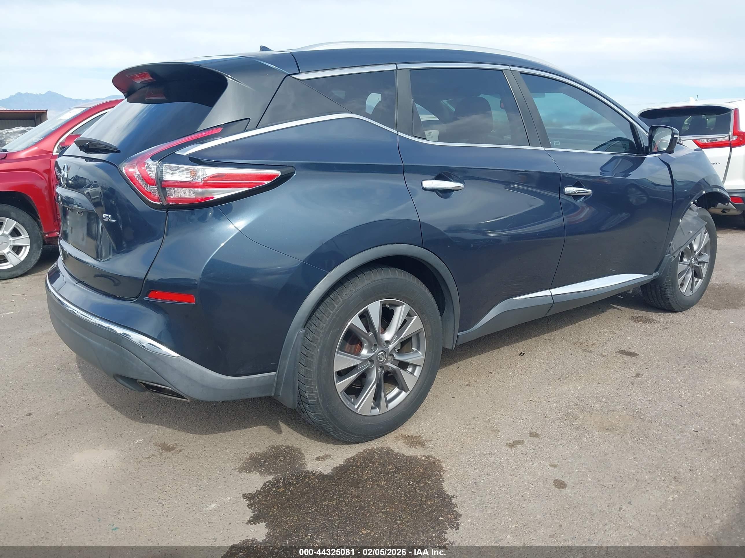 NISSAN MURANO image 4