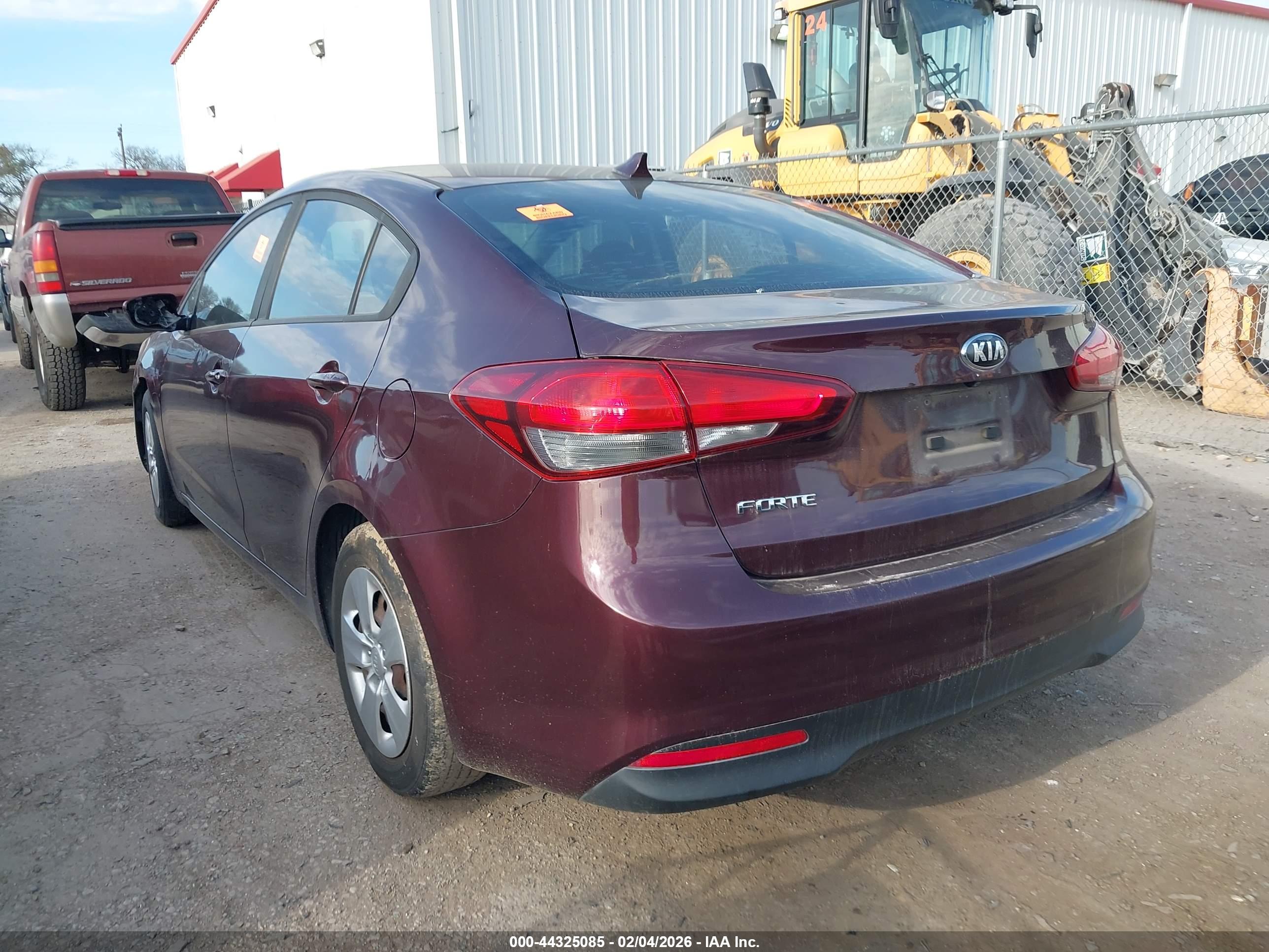 KIA FORTE image 3