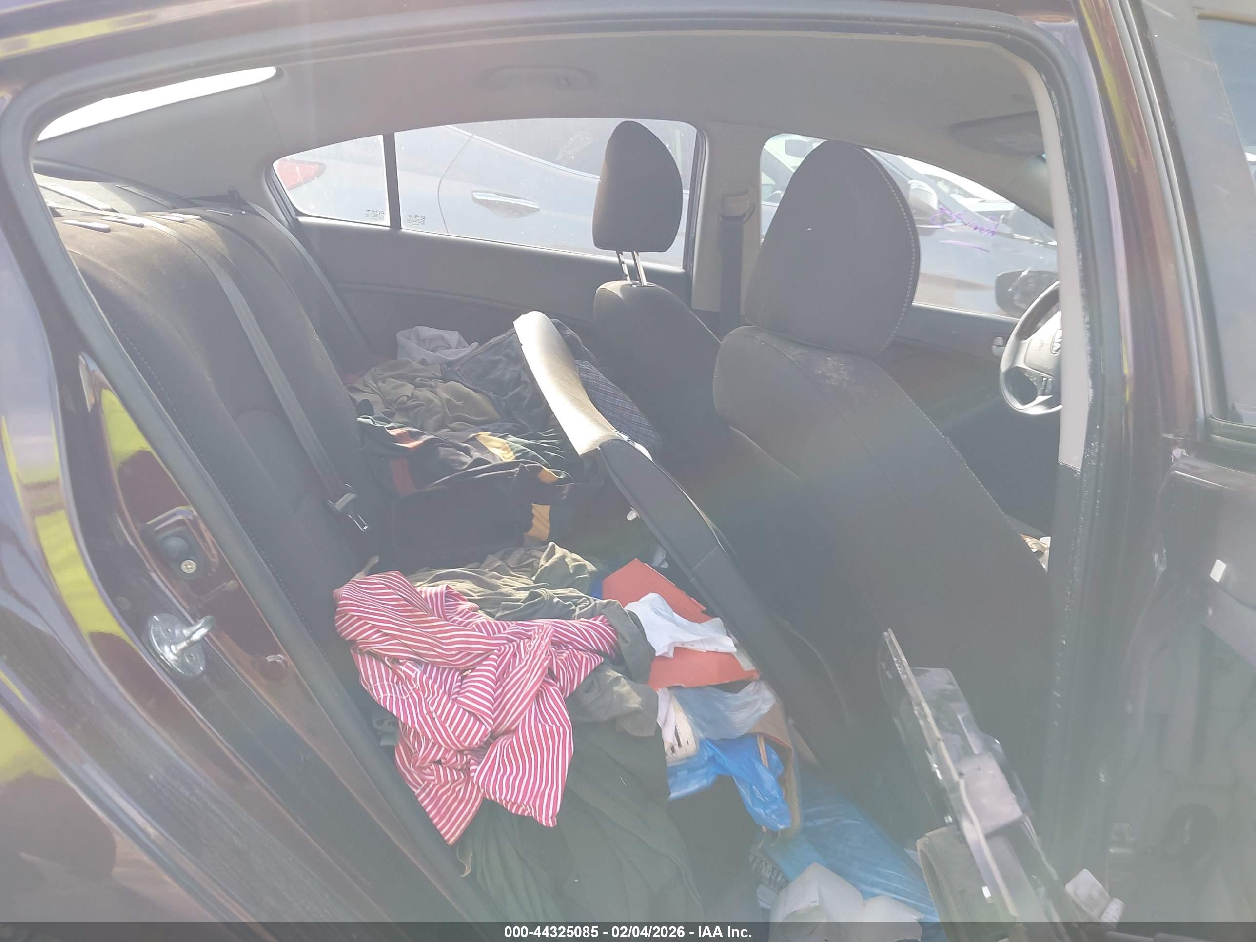 KIA FORTE image 8