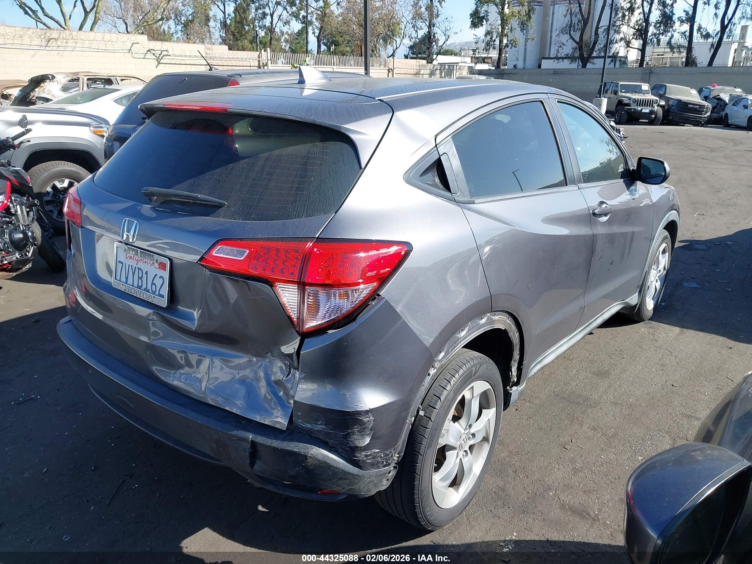 HONDA HR-V image 4