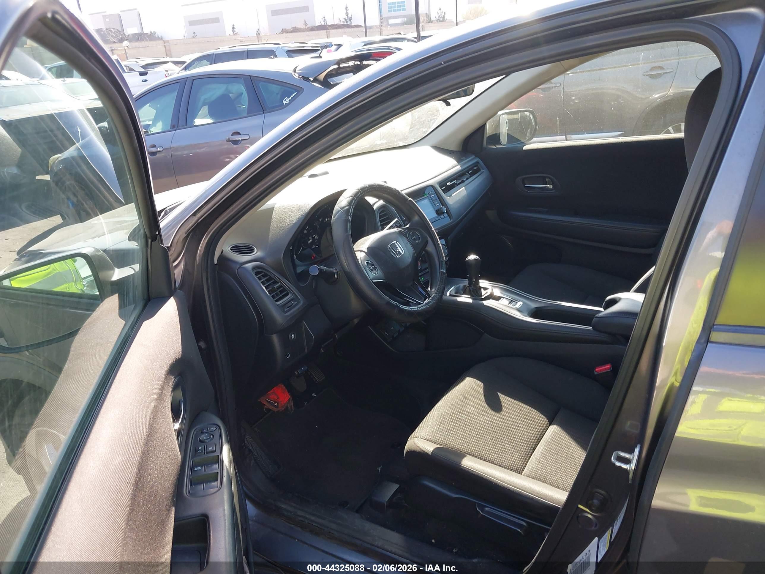 HONDA HR-V image 5