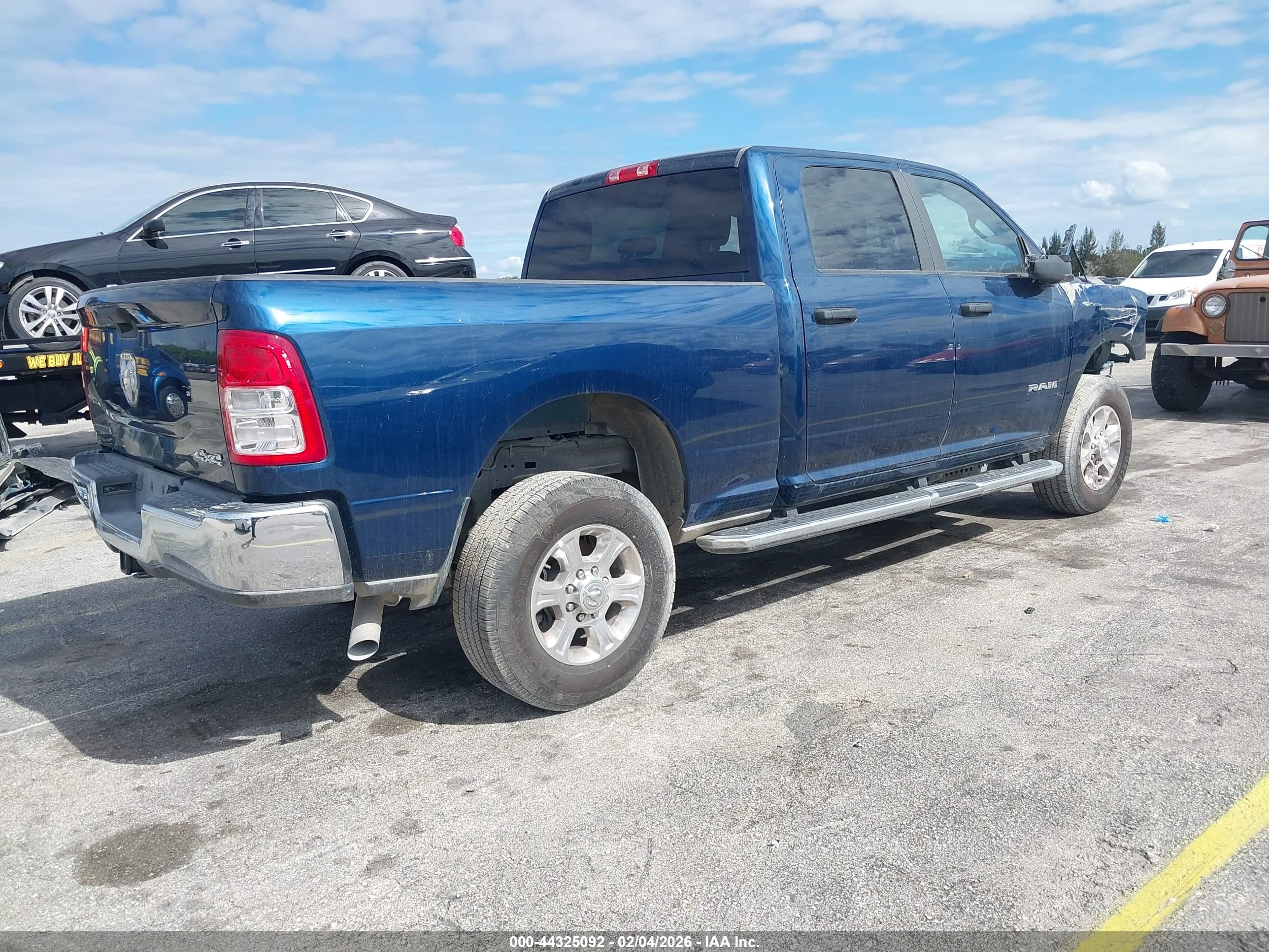 RAM 2500 image 4