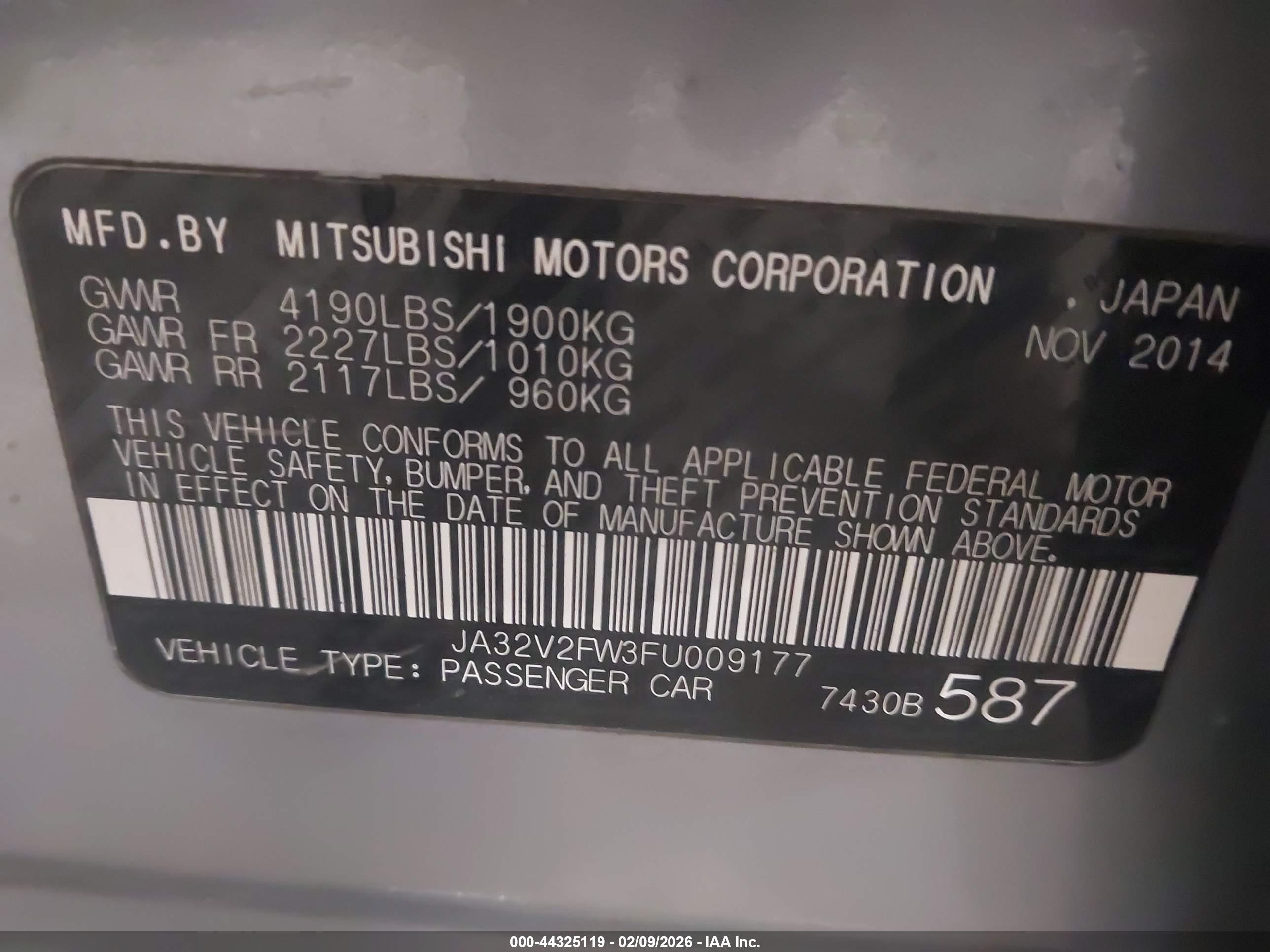 MITSUBISHI LANCER image 9