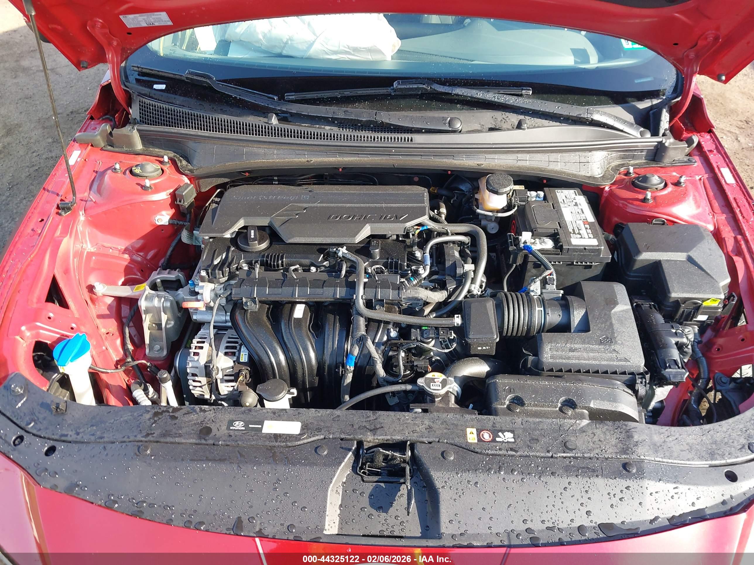HYUNDAI ELANTRA image 10
