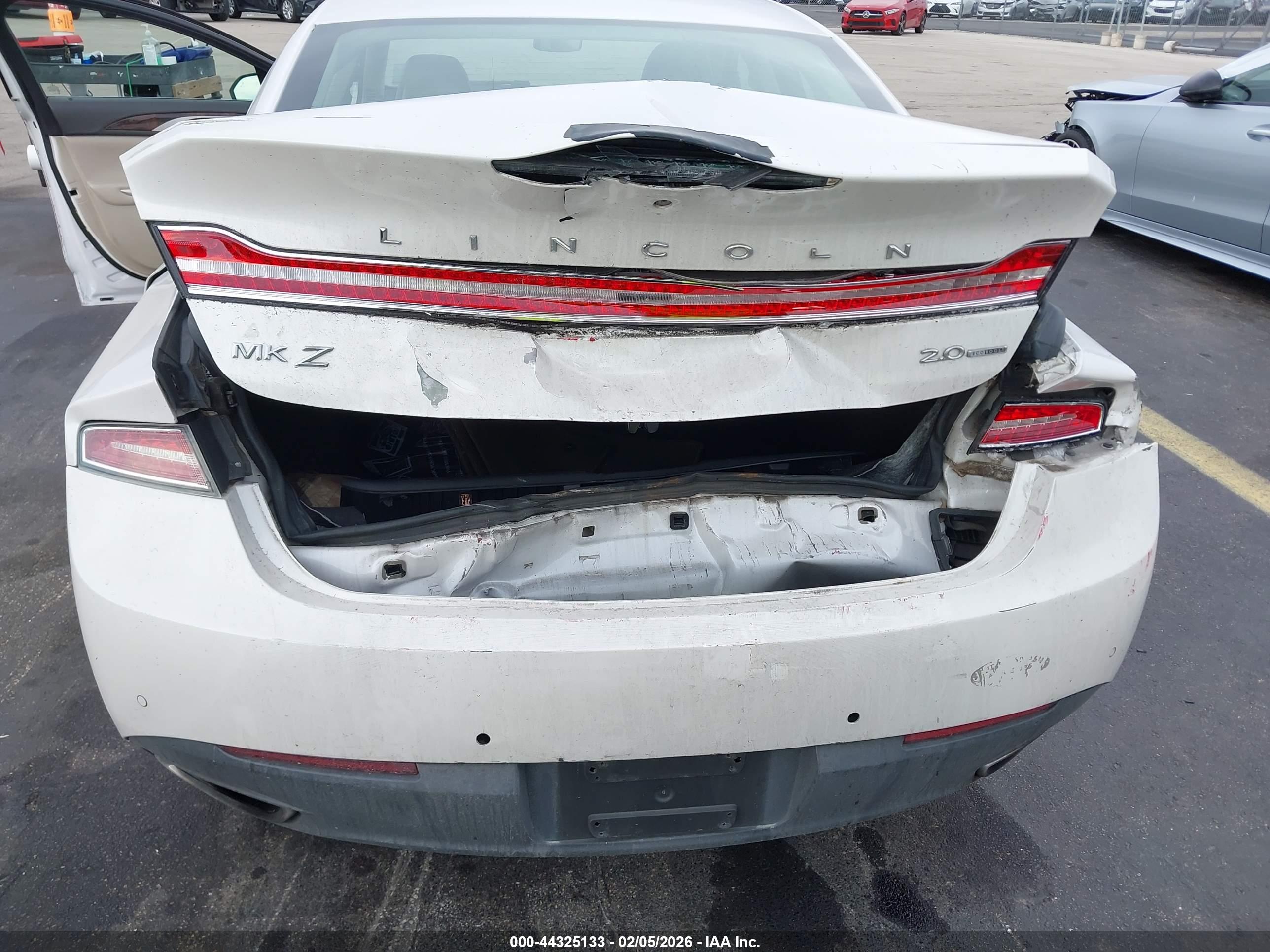 LINCOLN MKZ image 6