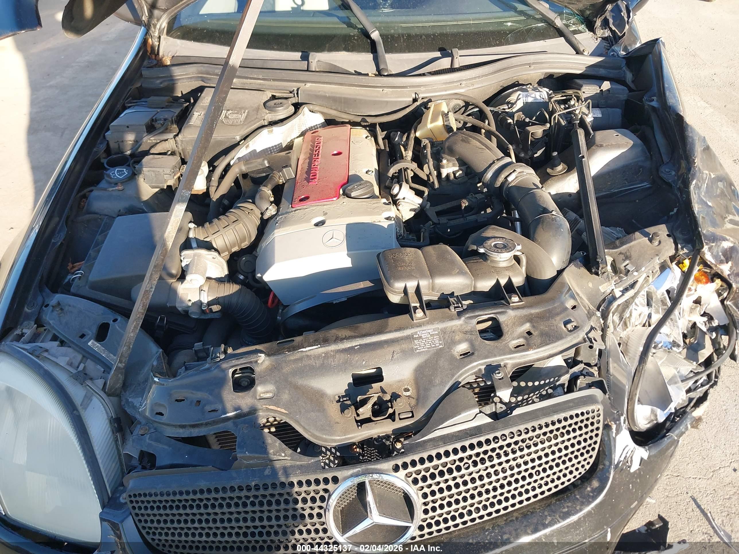 MERCEDES-BENZ SLK image 10