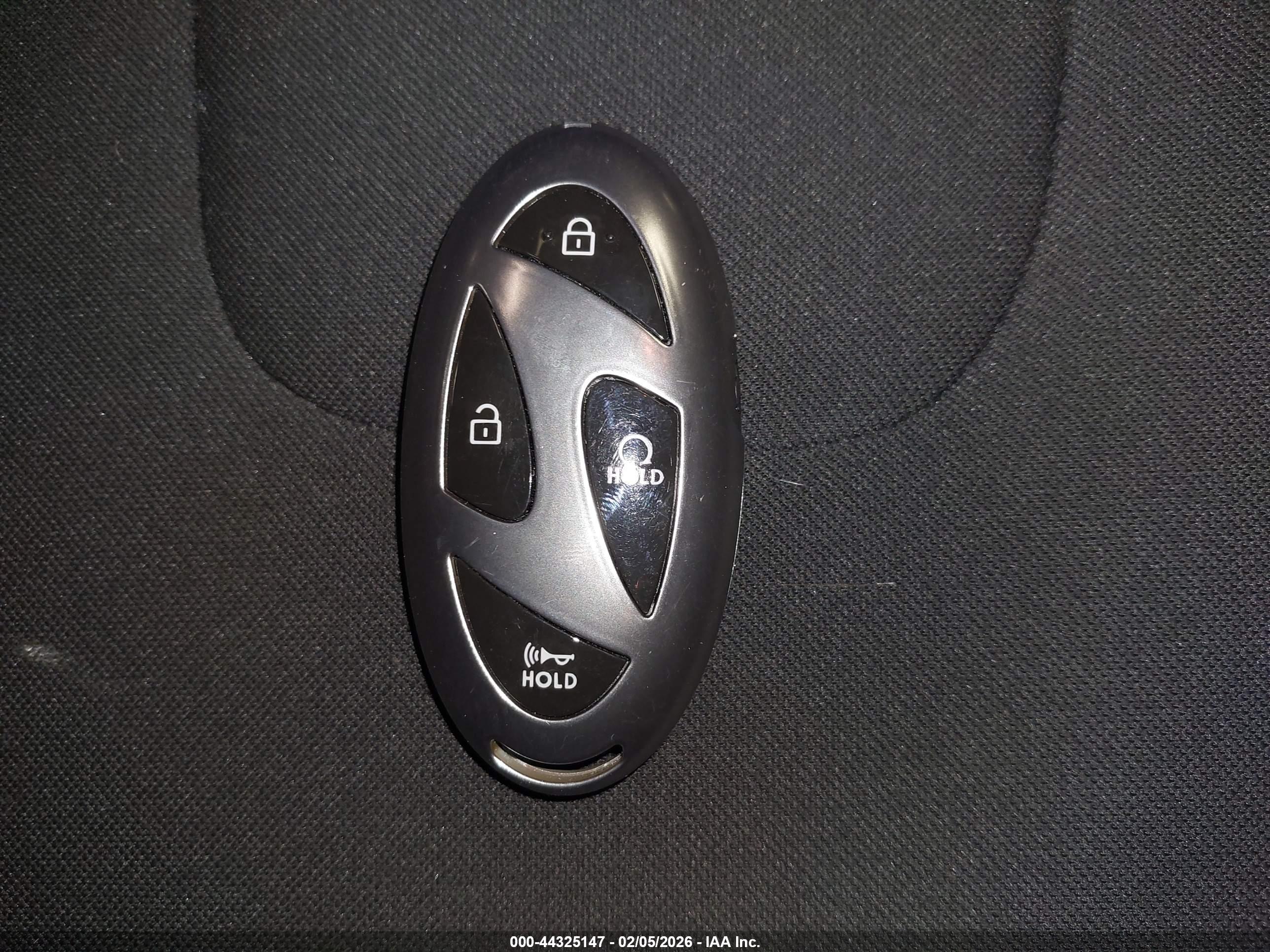 HYUNDAI ELANTRA image 11