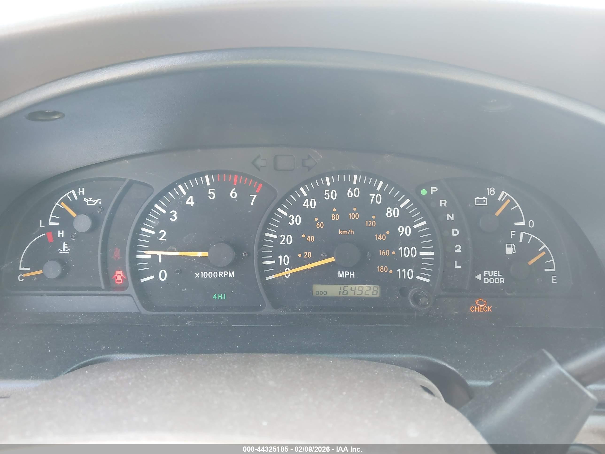 TOYOTA TUNDRA image 7