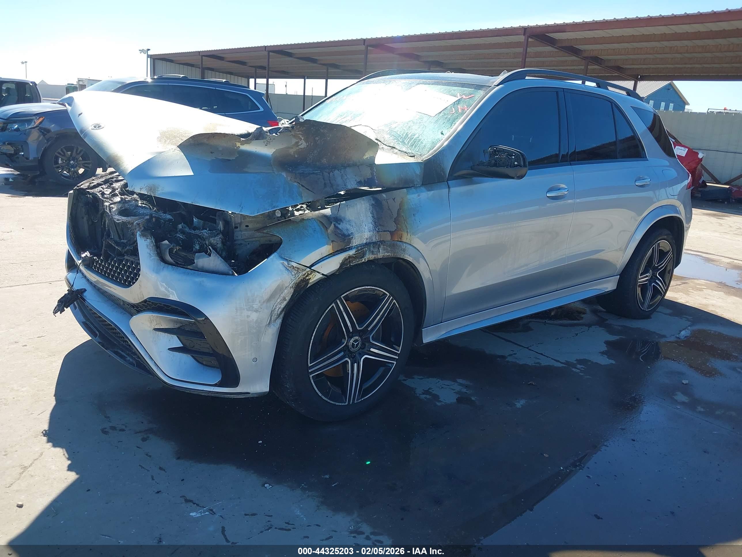 MERCEDES-BENZ GLE image 2