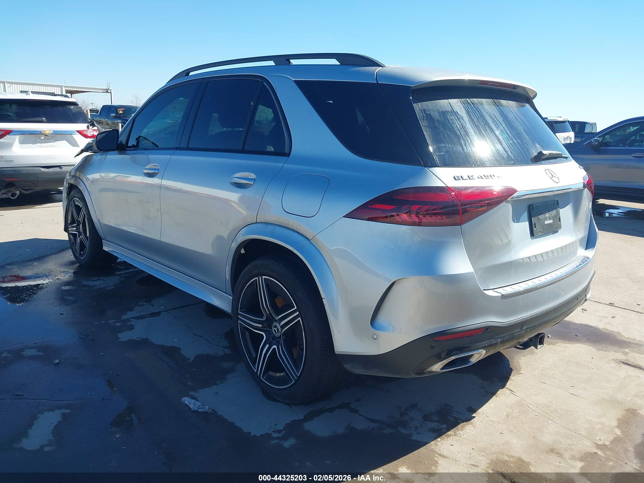 MERCEDES-BENZ GLE image 3