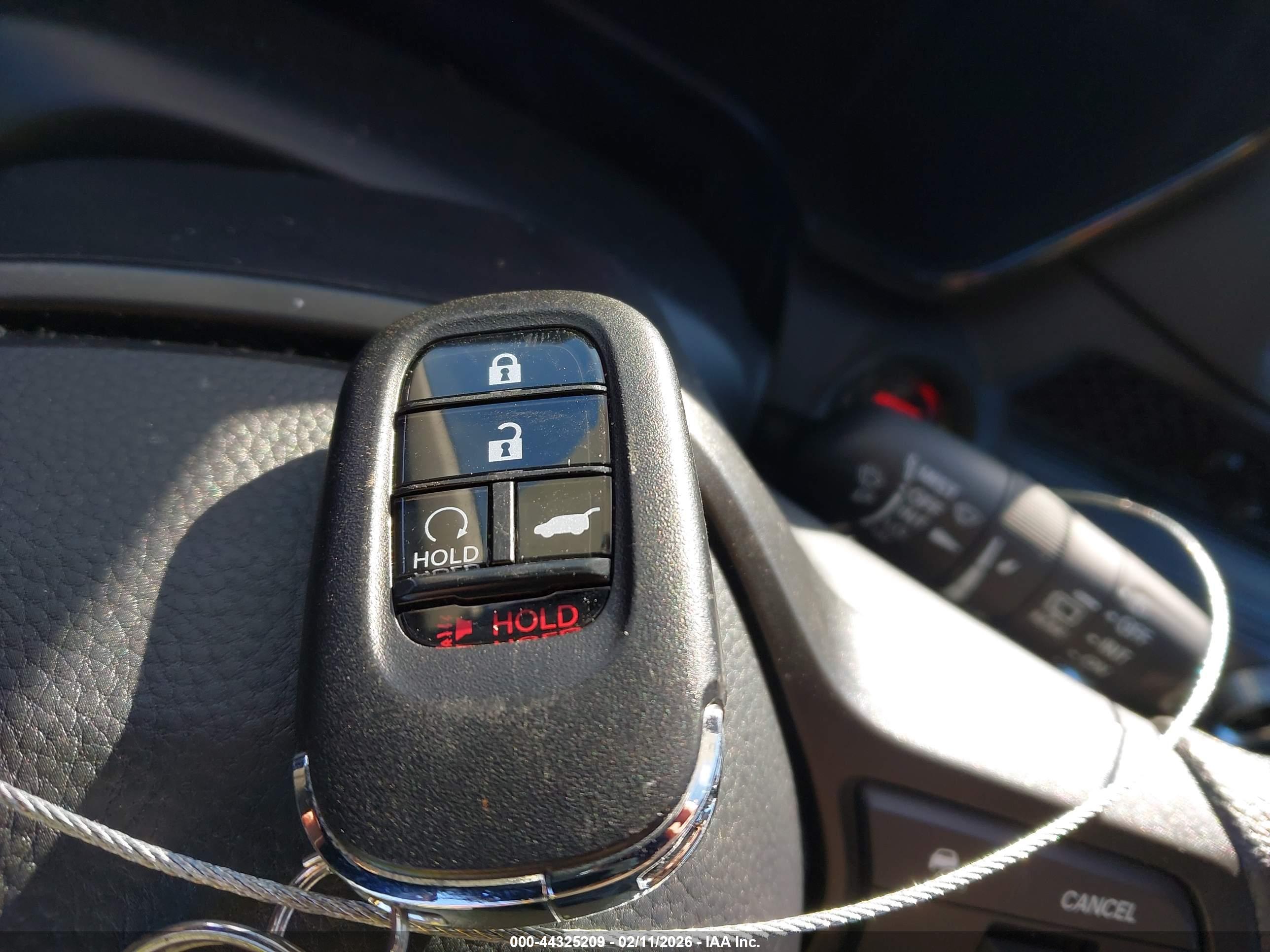 HONDA CR-V image 11