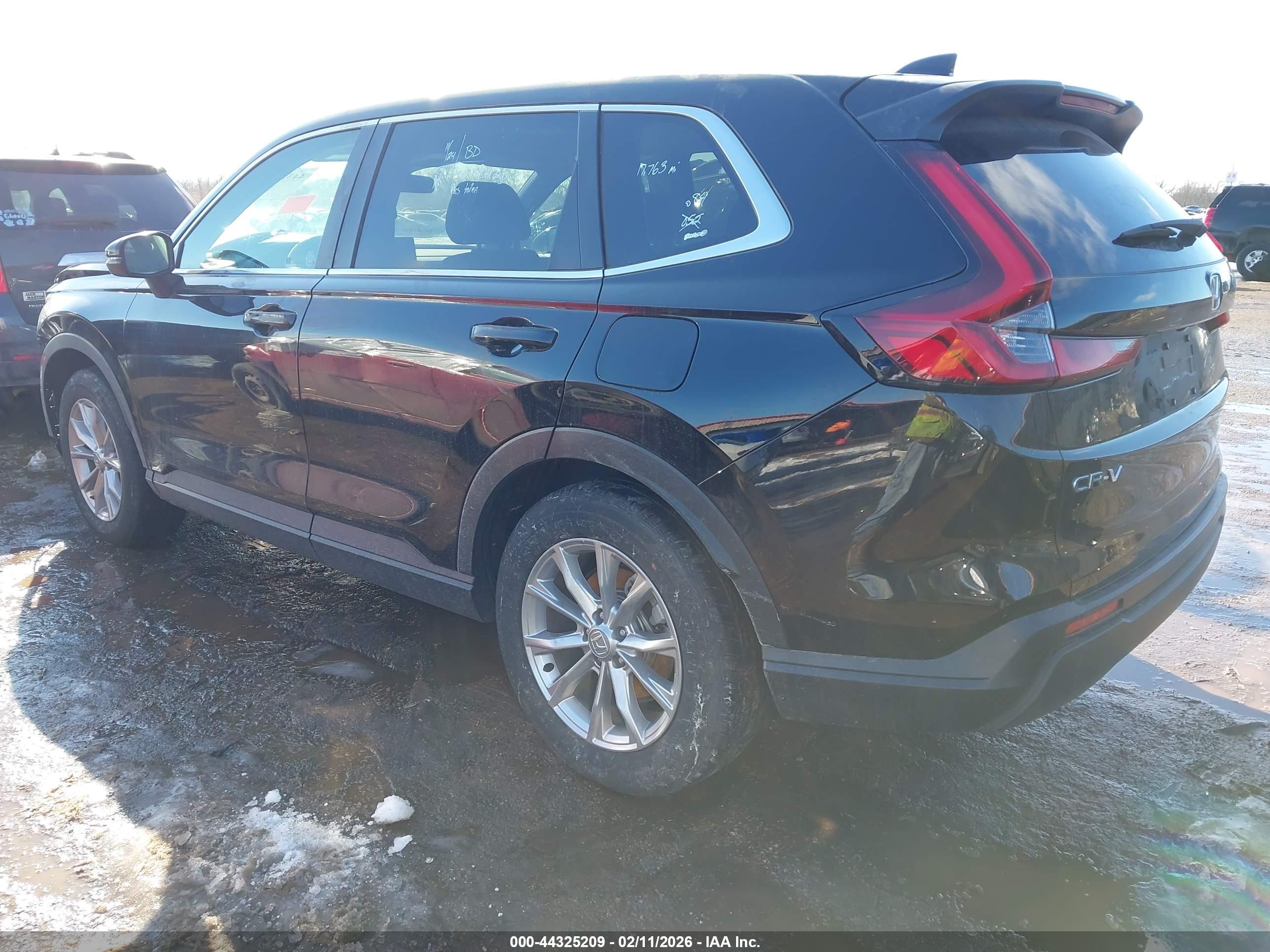 HONDA CR-V image 3