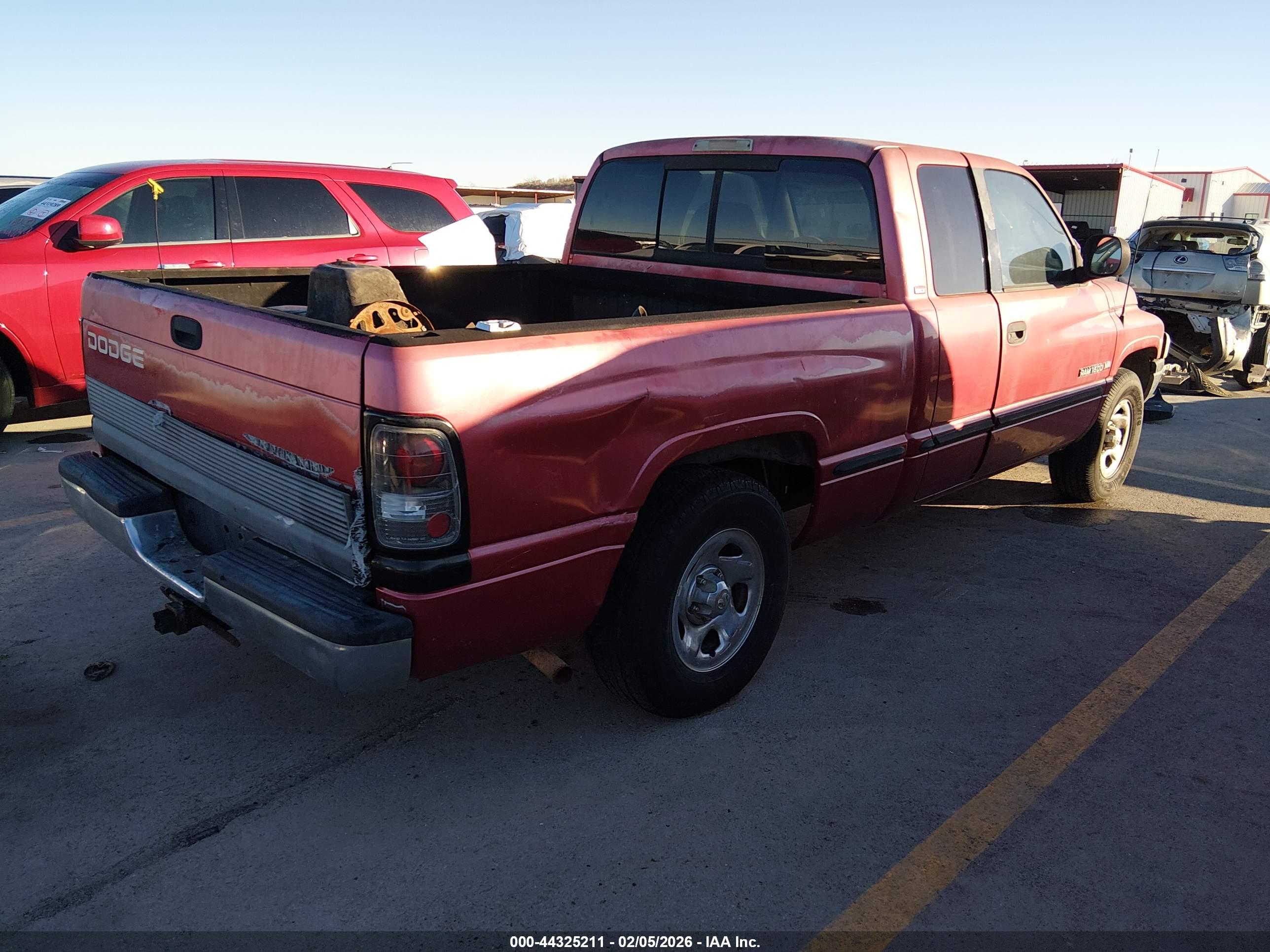 DODGE RAM image 4