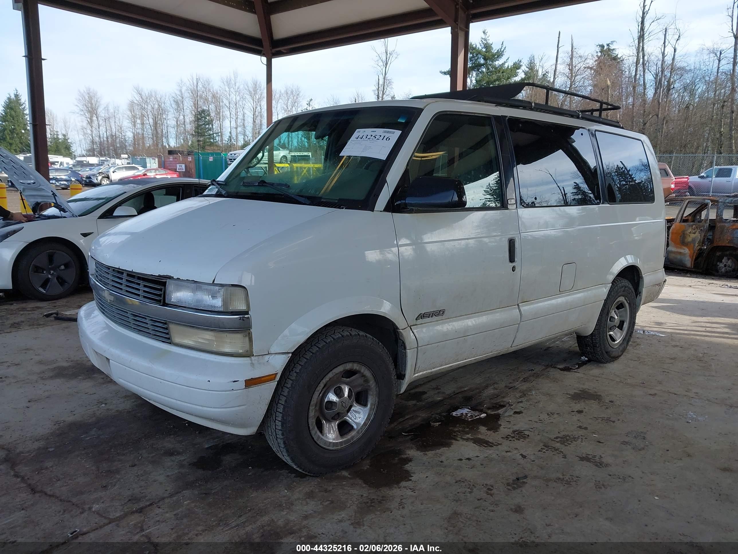 CHEVROLET ASTRO image 2