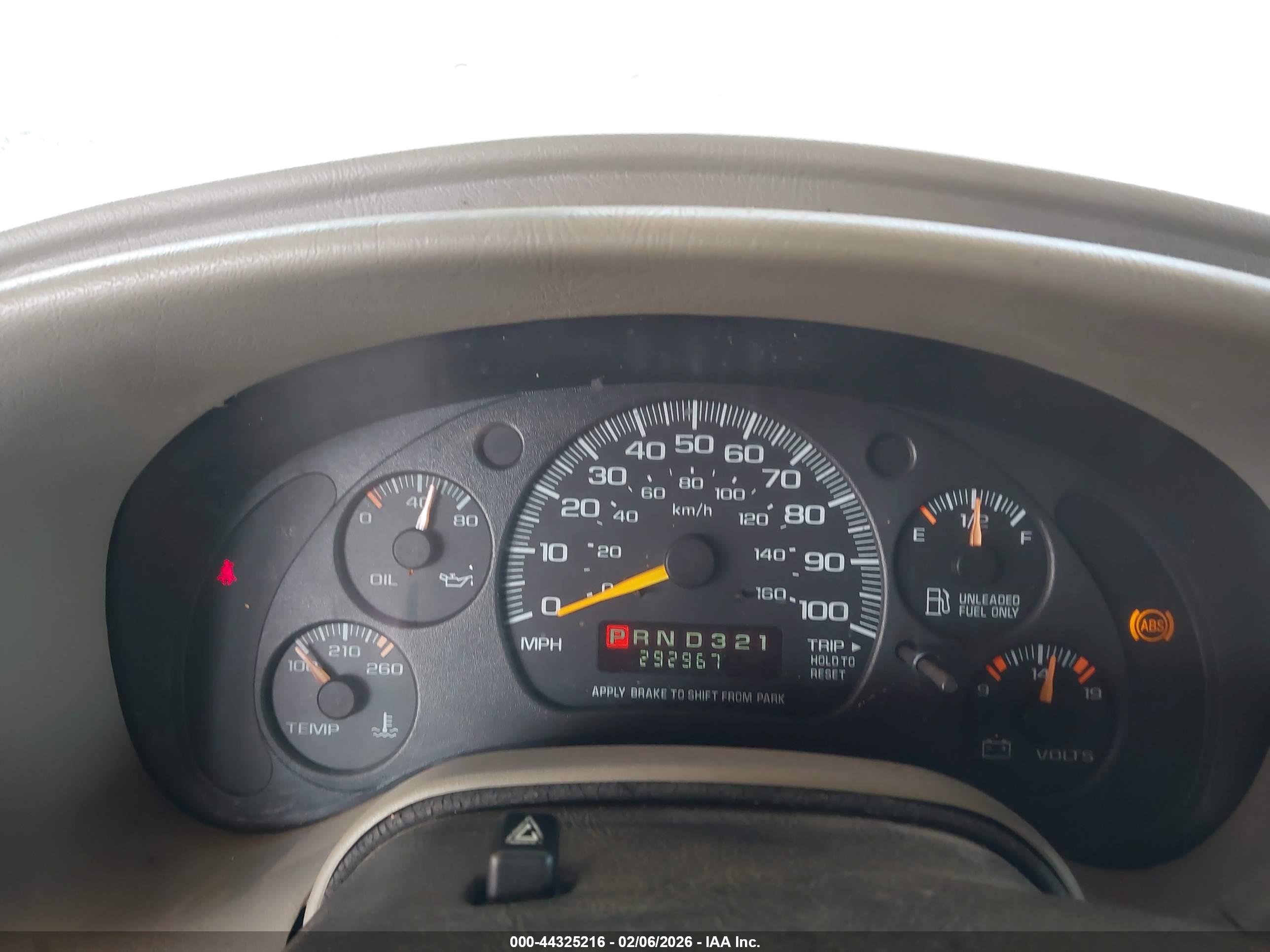 CHEVROLET ASTRO image 7