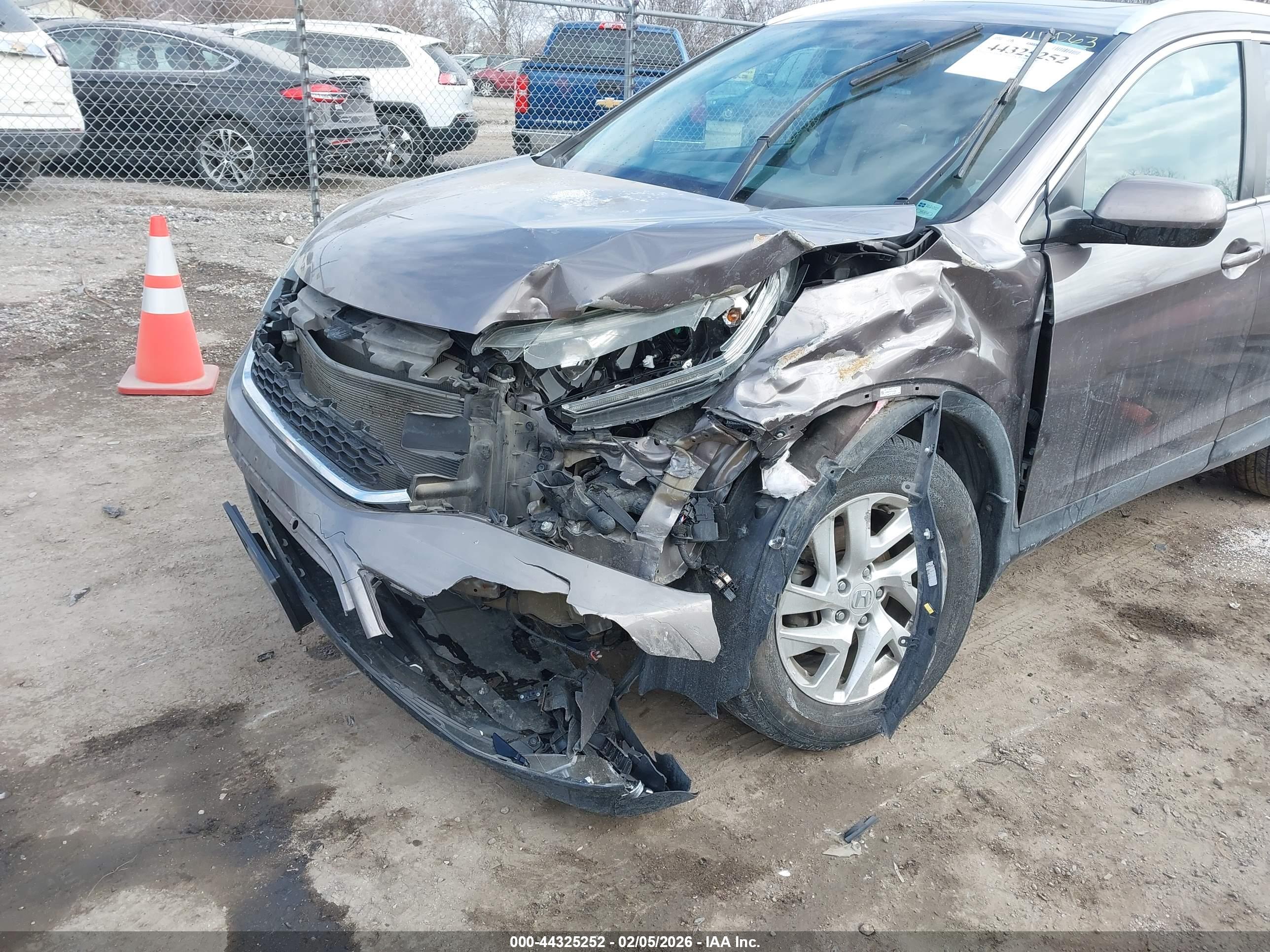 HONDA CR-V image 6