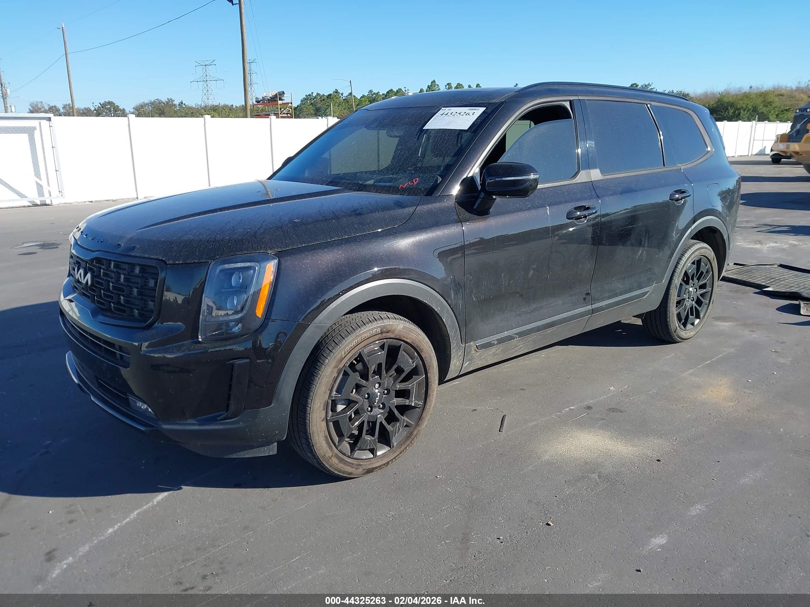 KIA TELLURIDE image 2