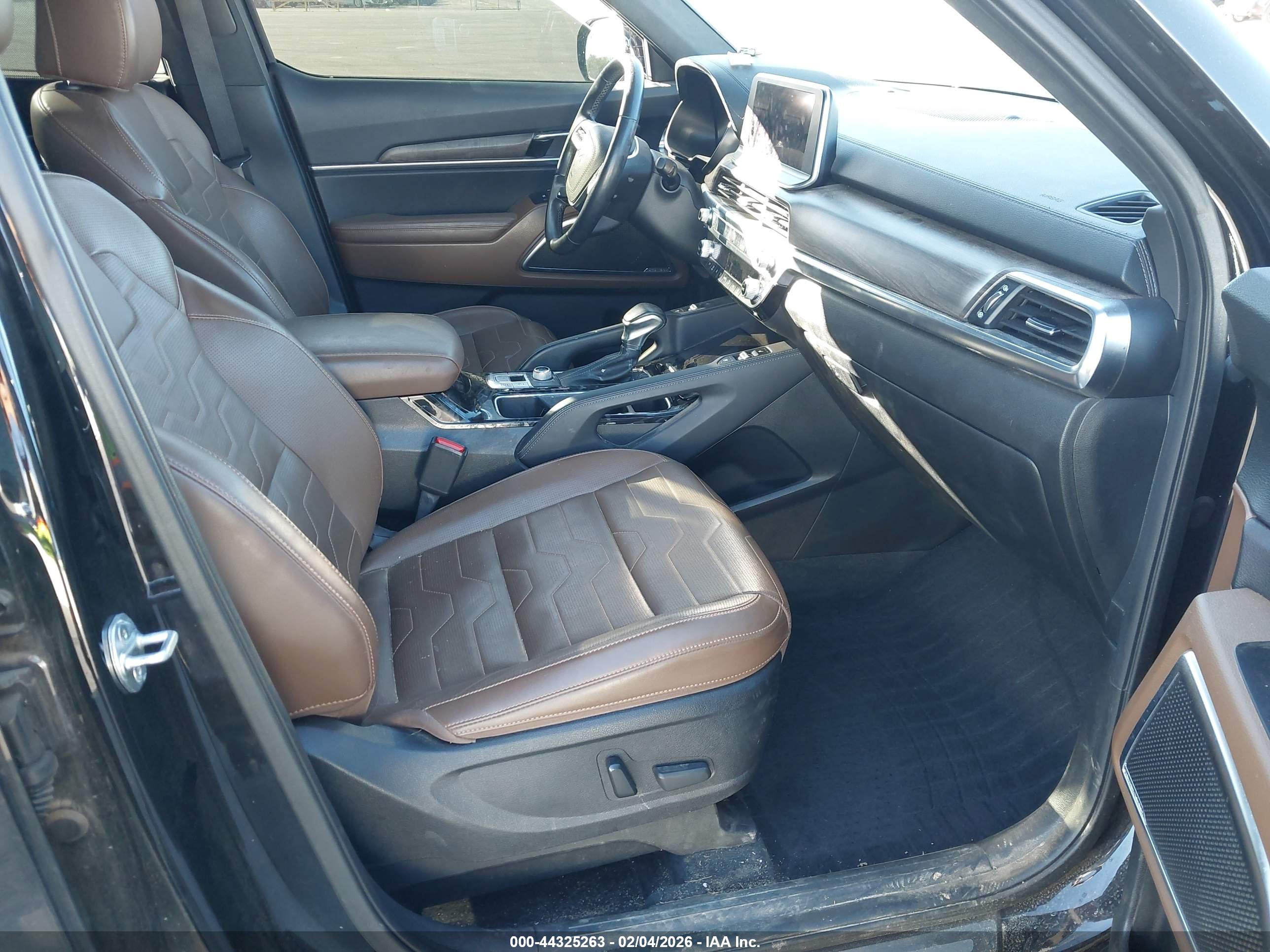 KIA TELLURIDE image 5