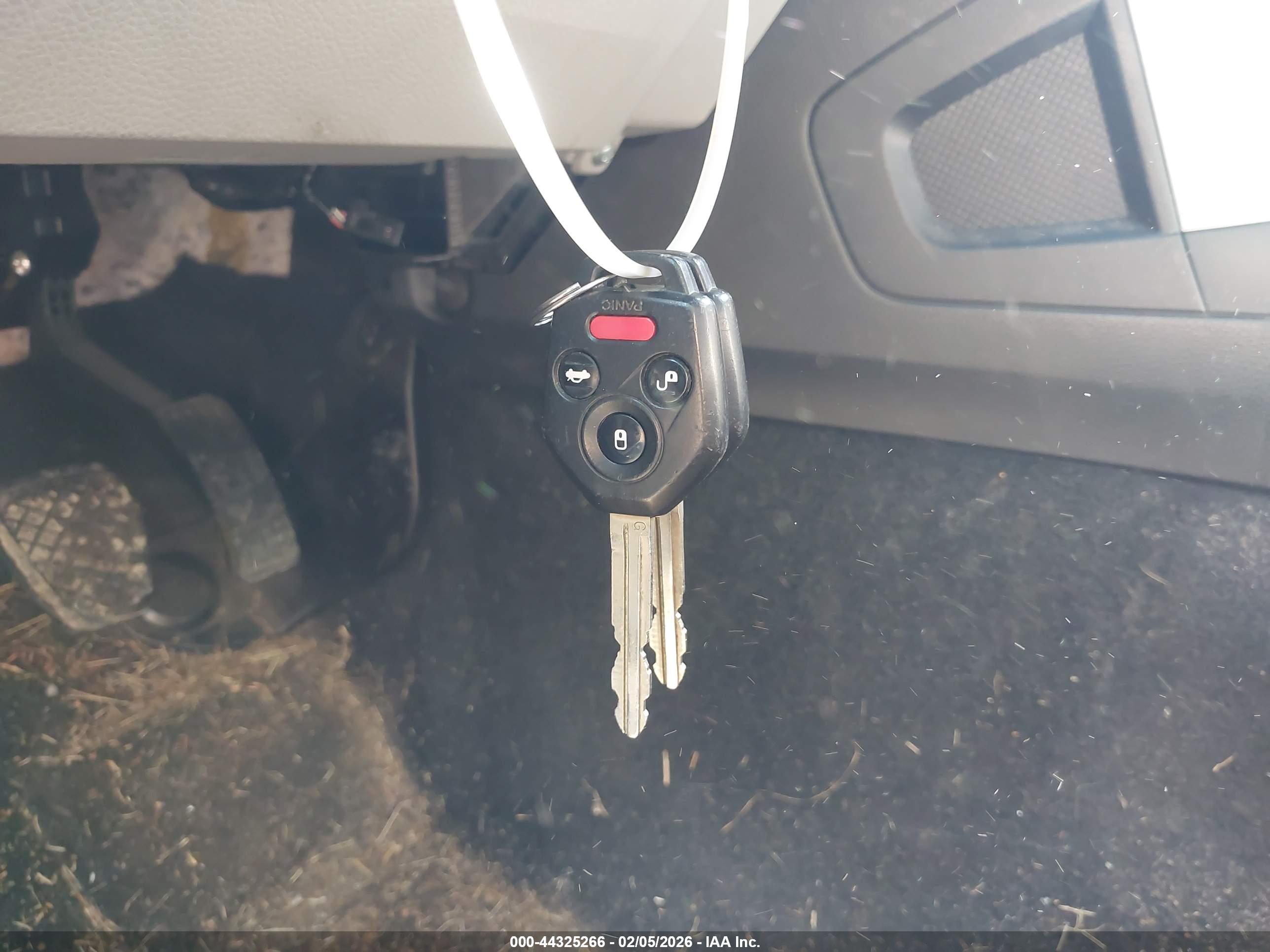 SUBARU FORESTER image 11