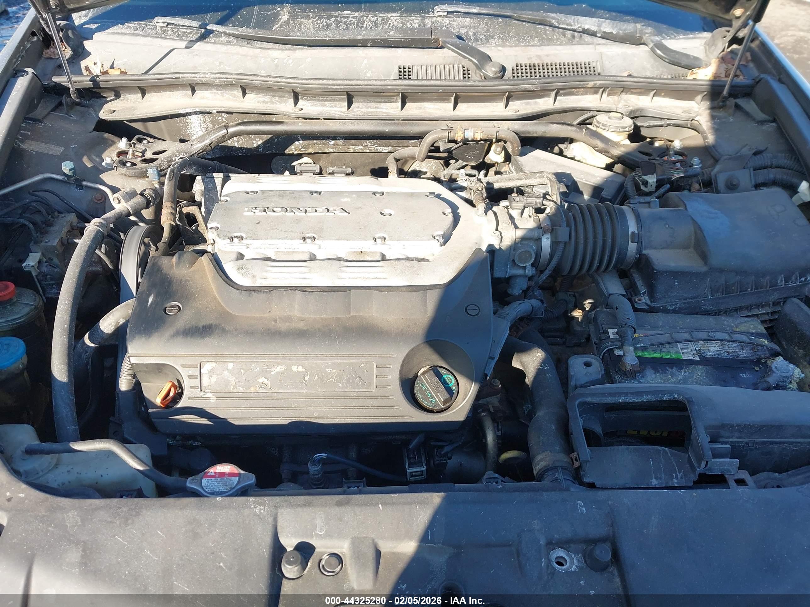 HONDA ACCORD image 10